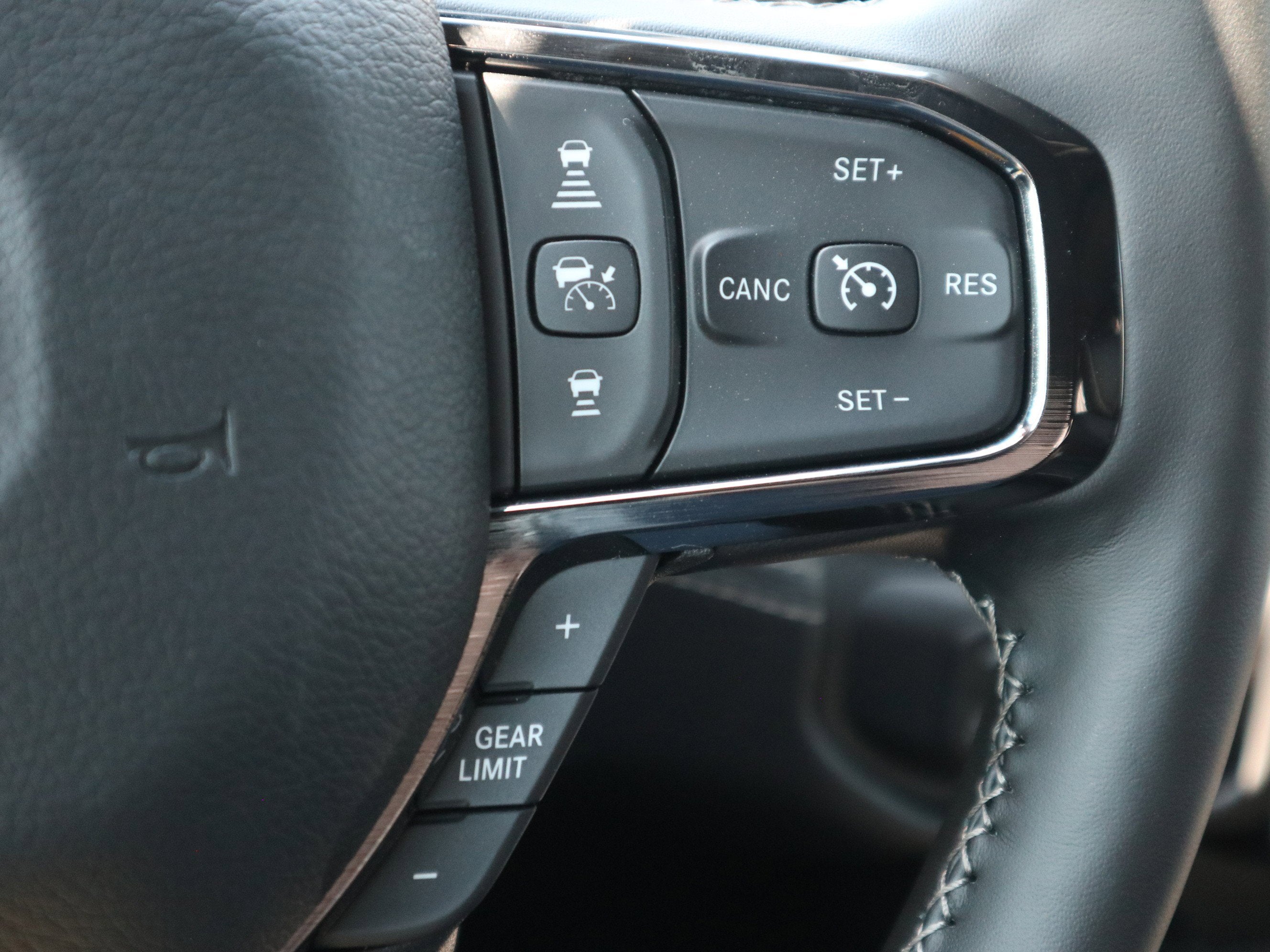 2026 RAM 2500 Limited Crew Cab 4x4