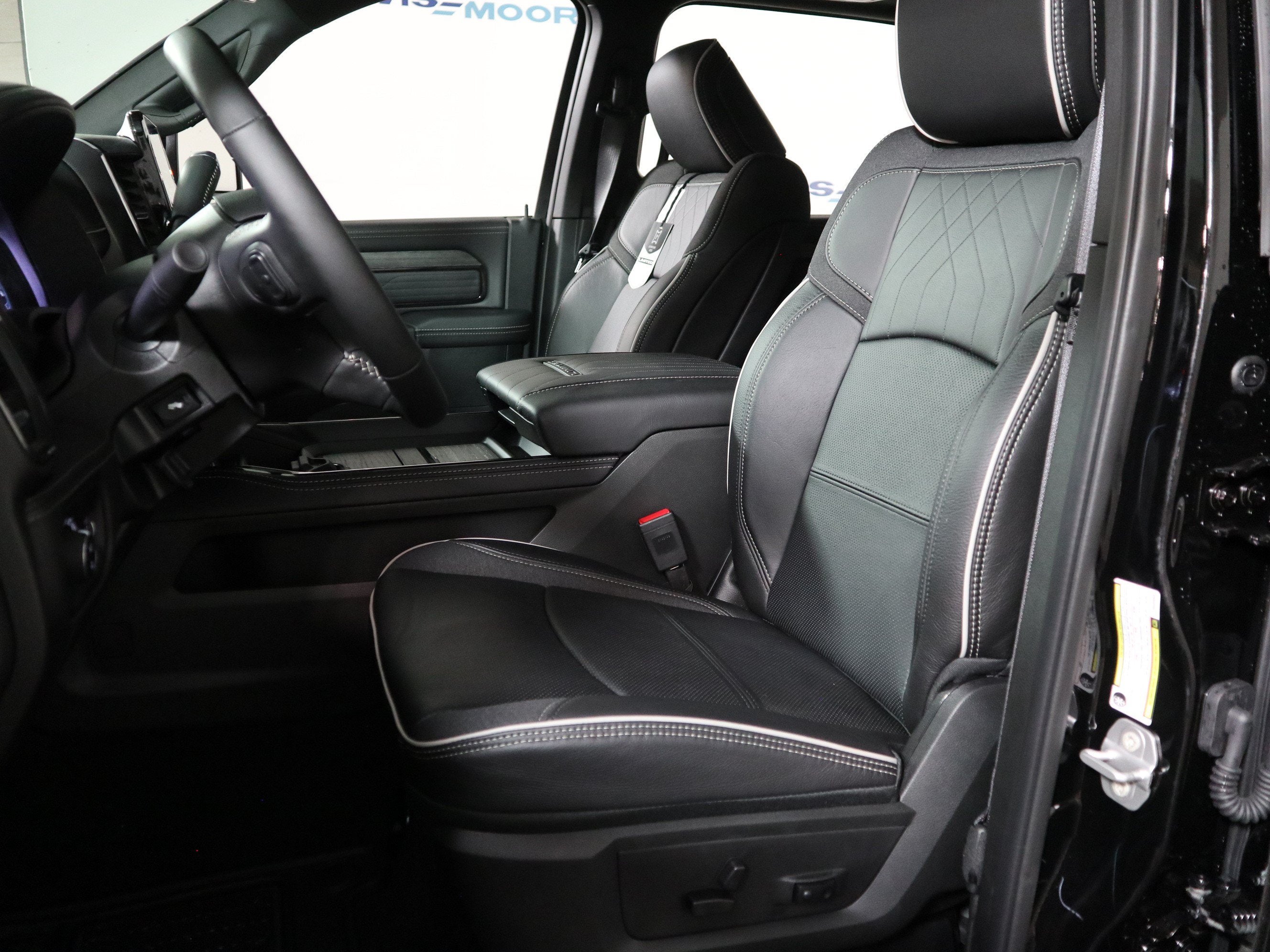 2027 RAM 2500 Limited 4x4 Crew Cab