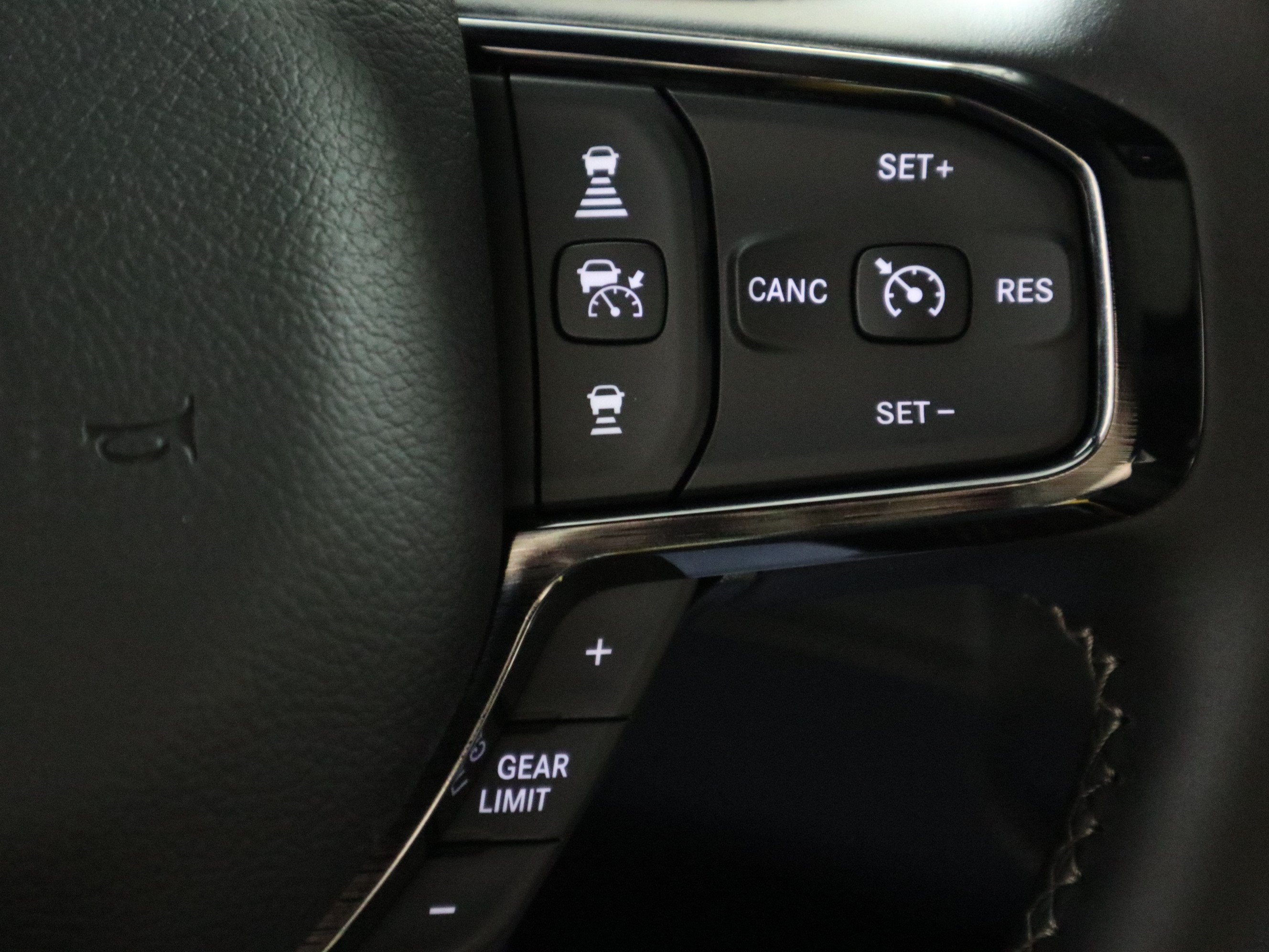 2027 RAM 2500 Limited 4x4 Crew Cab