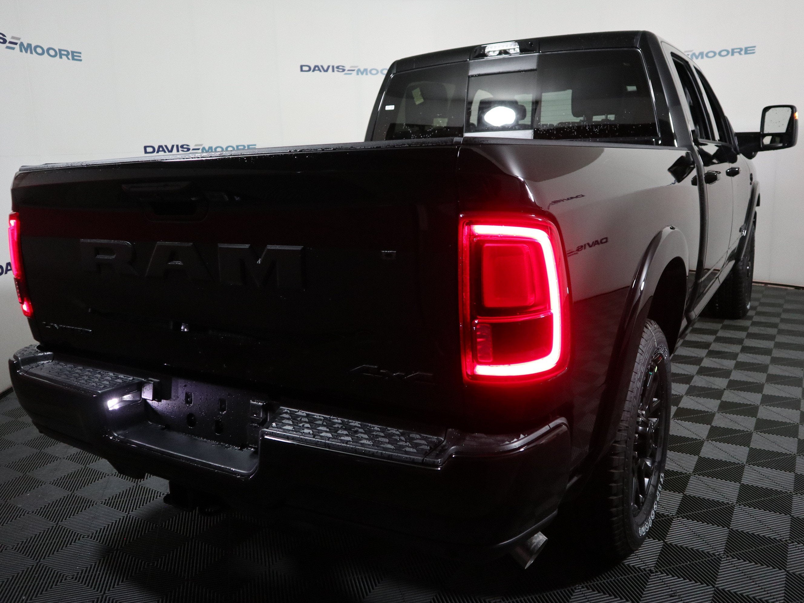 2027 RAM 2500 Limited 4x4 Crew Cab
