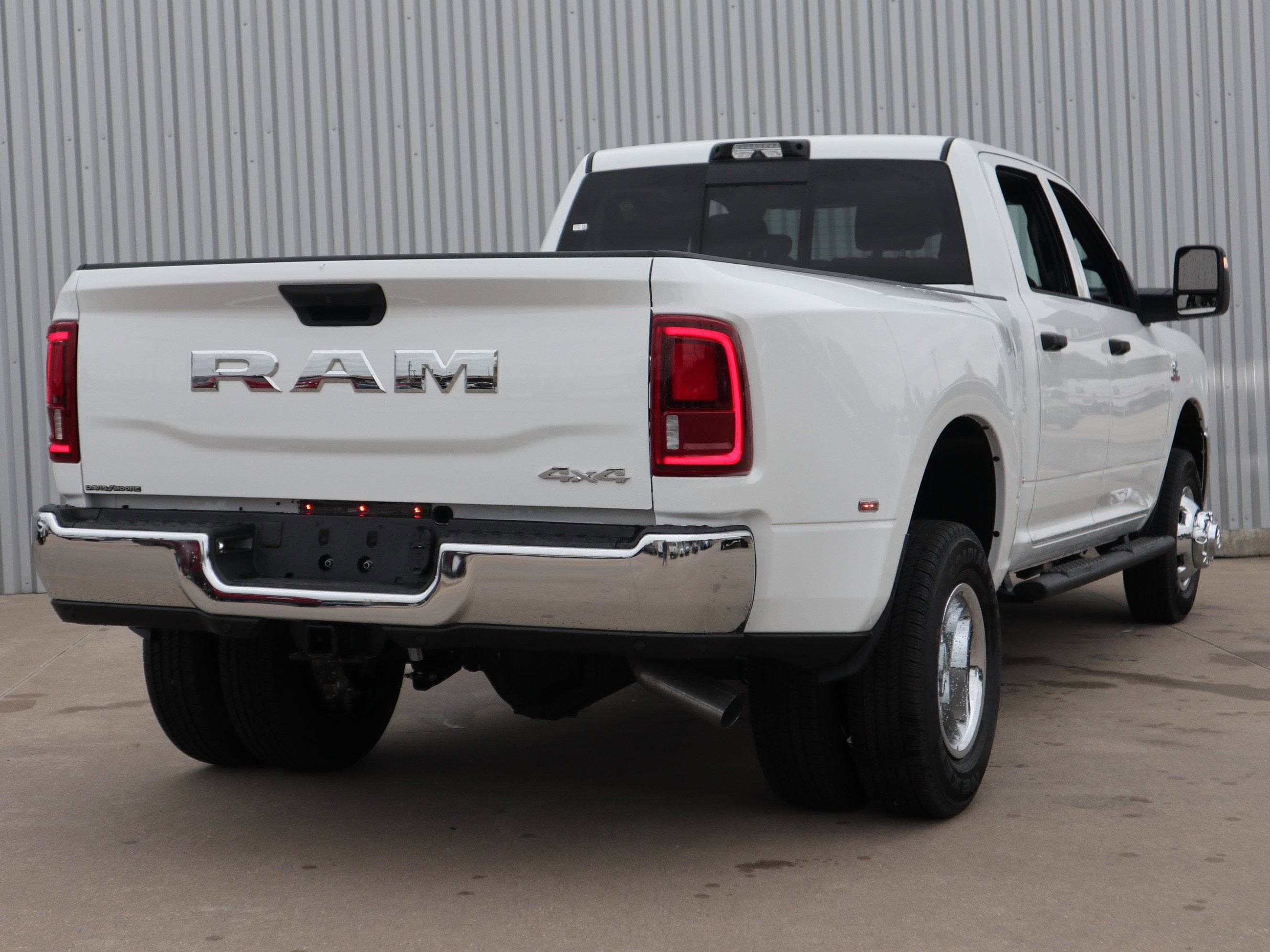 2026 RAM 3500 Tradesman 4x4 Crew Cab
