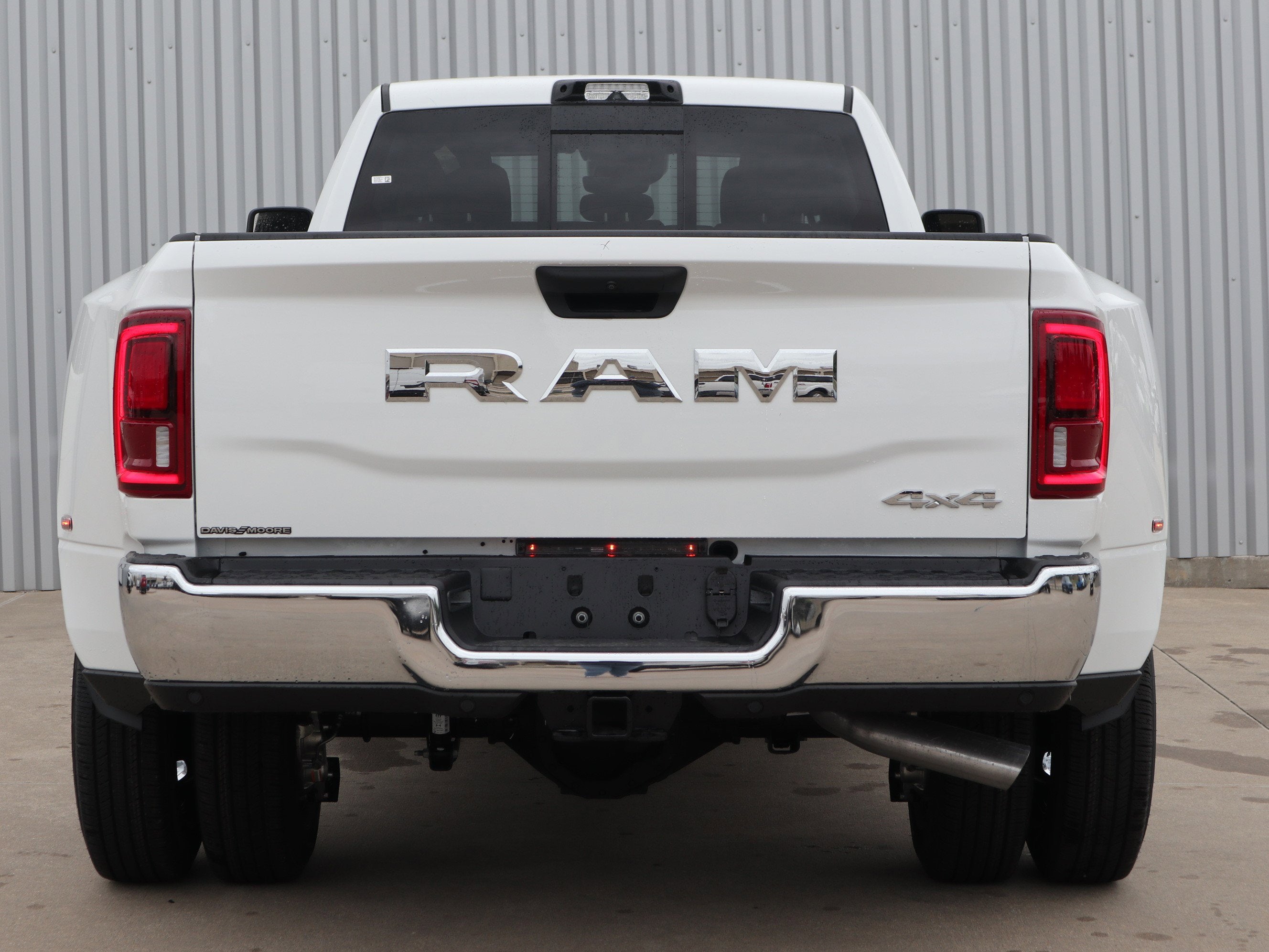 2026 RAM 3500 Tradesman 4x4 Crew Cab