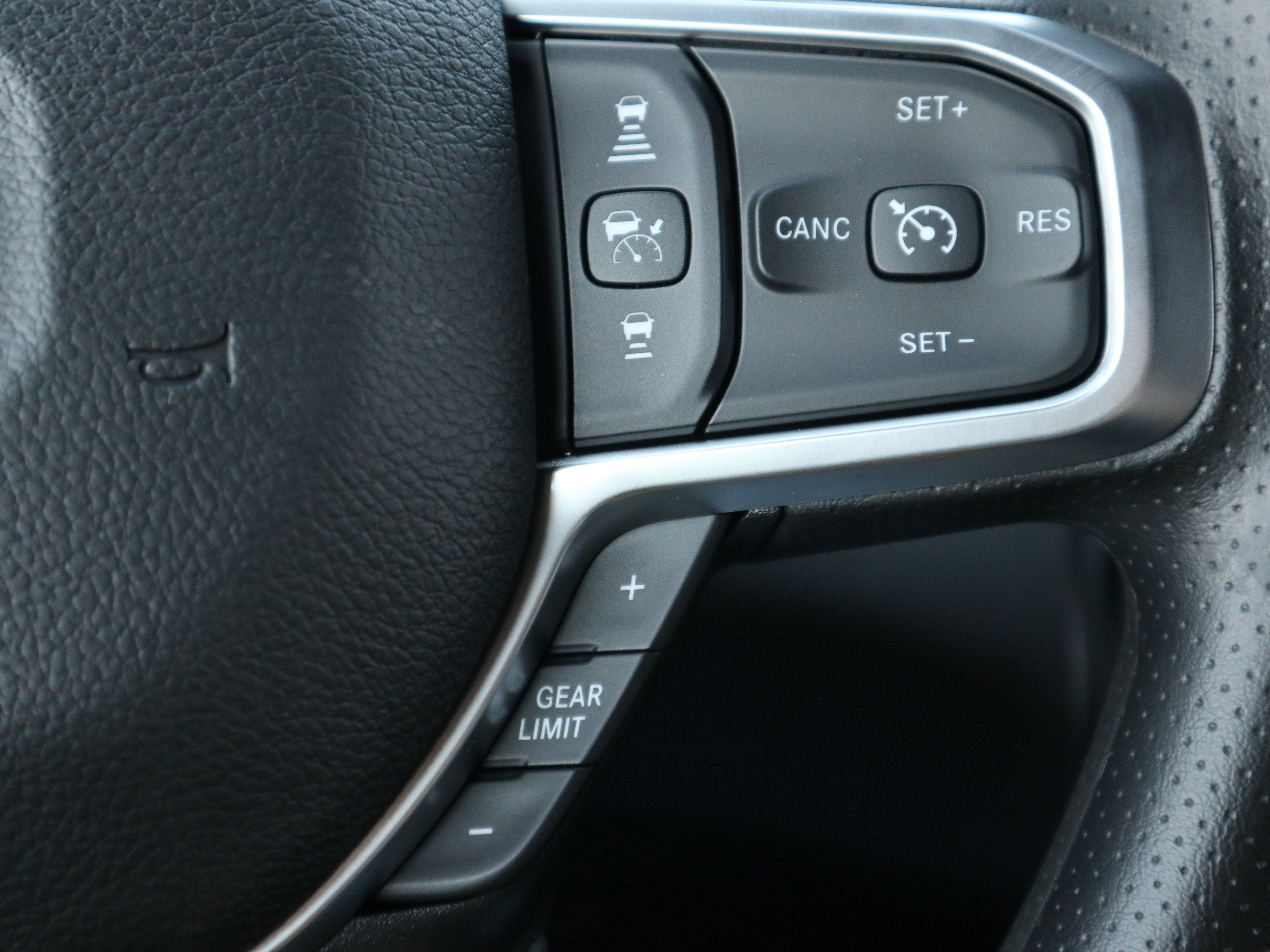 2026 RAM 3500 Tradesman Crew Cab 4x4