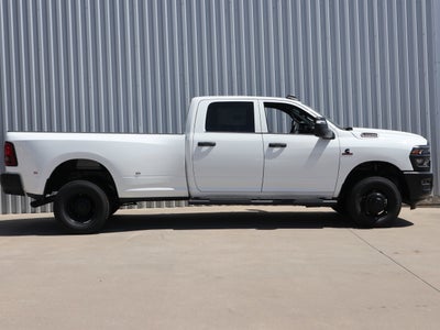 2026 RAM 3500 Tradesman Crew Cab 4x4