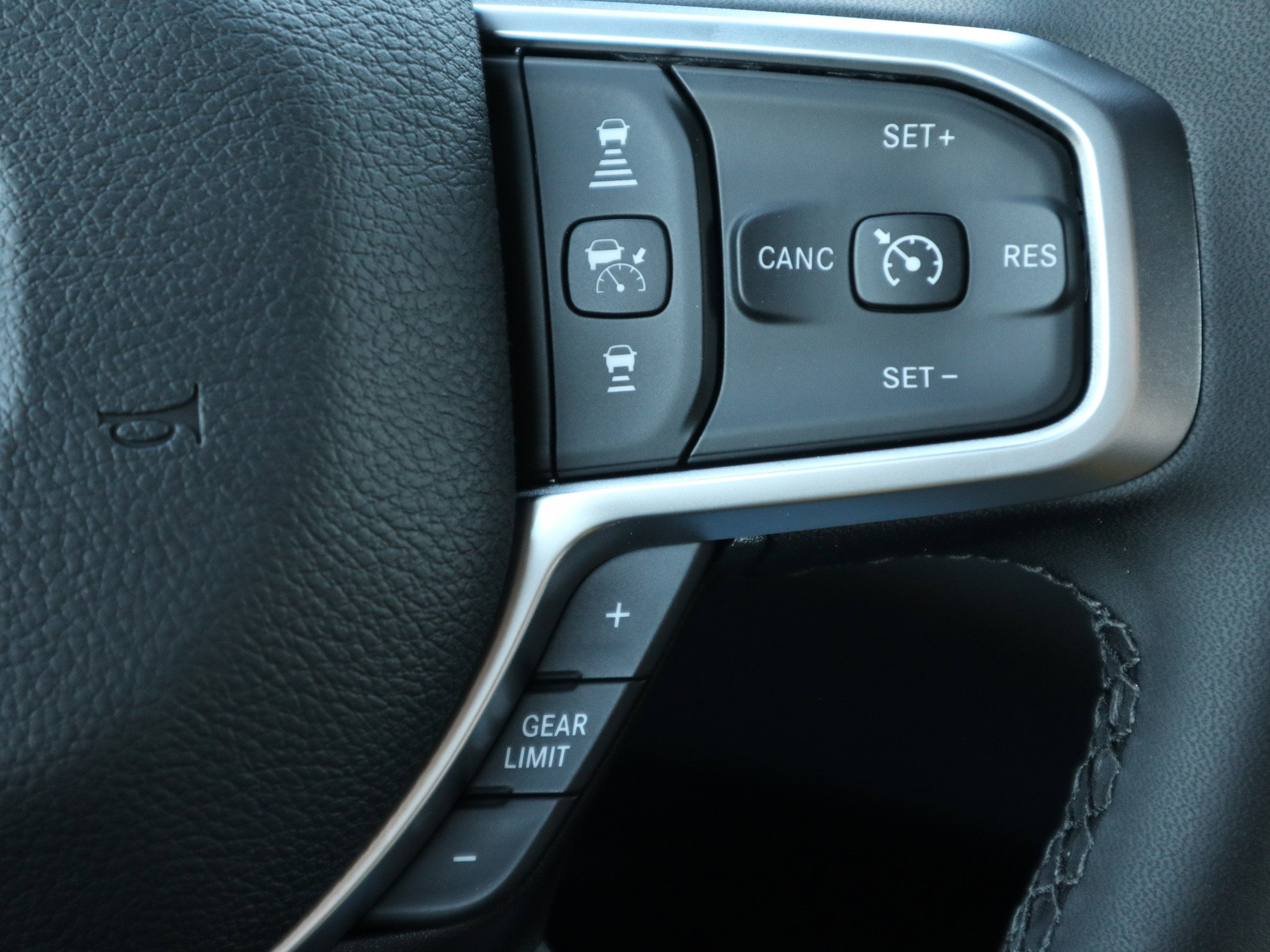 2026 RAM 3500 Tradesman Crew Cab 4x4