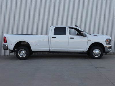 2026 RAM 3500 Tradesman Crew Cab 4x4