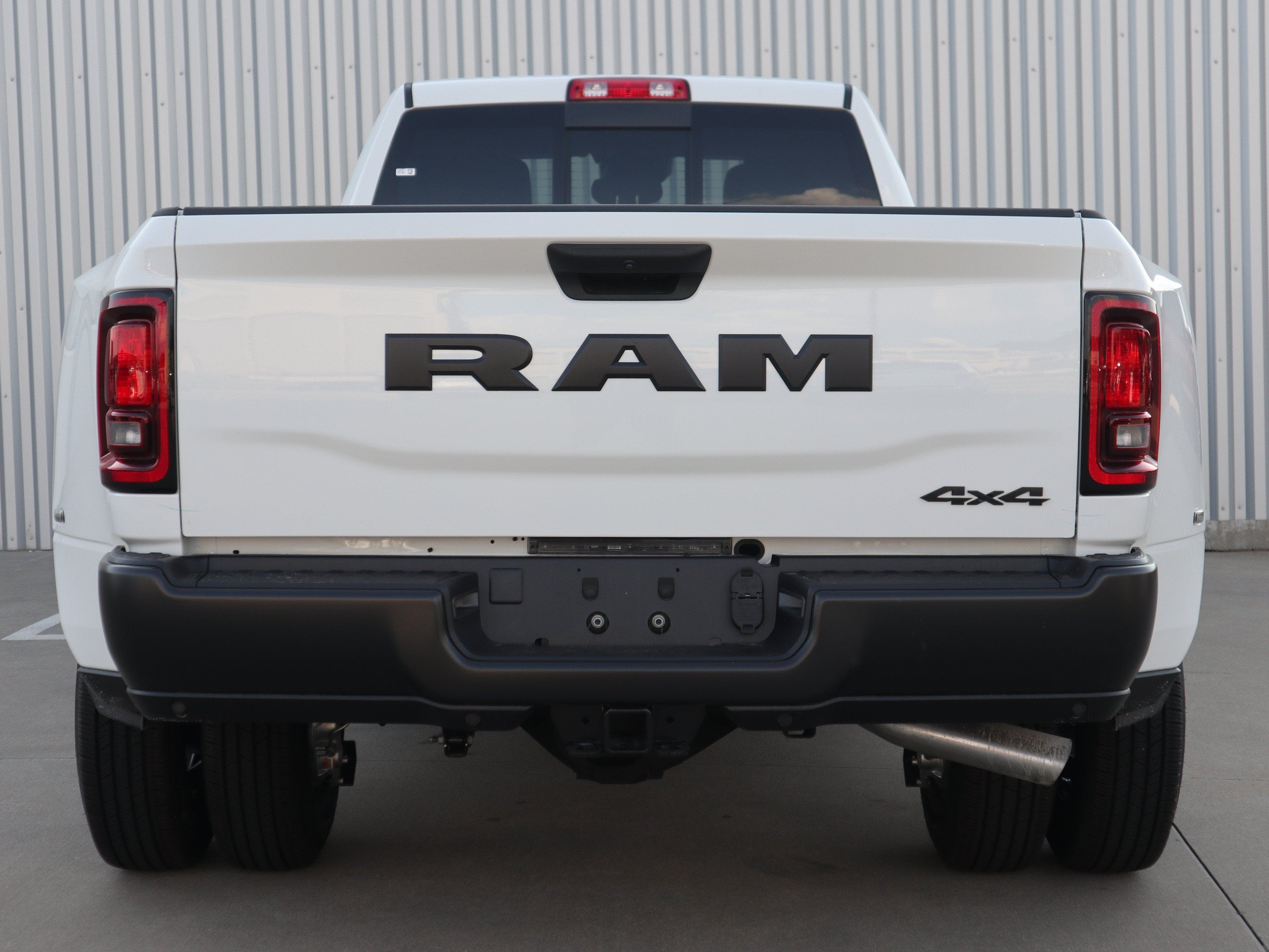 2026 RAM 3500 Tradesman Crew Cab 4x4