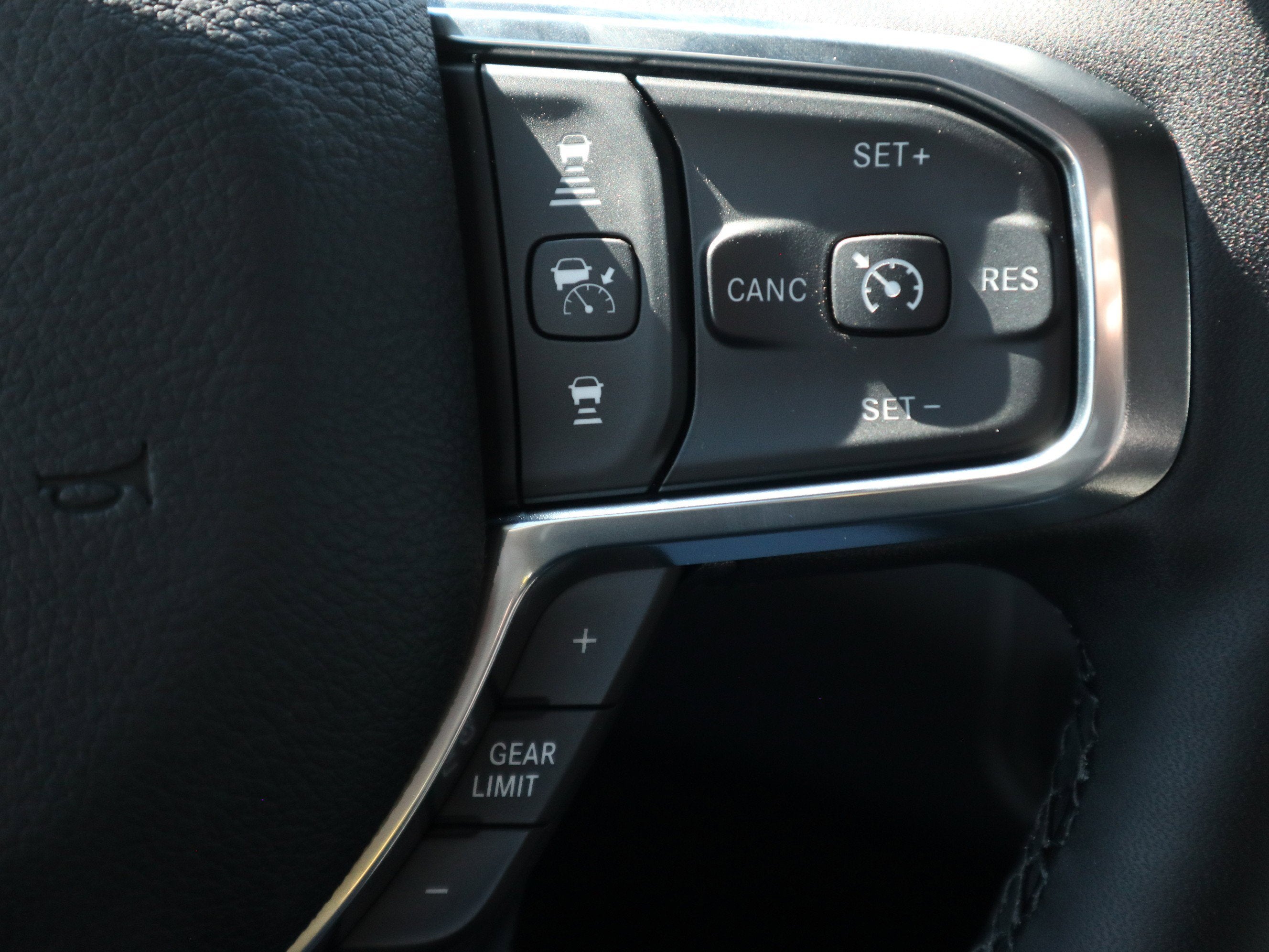 2026 RAM 3500 Laramie Crew Cab 4x4