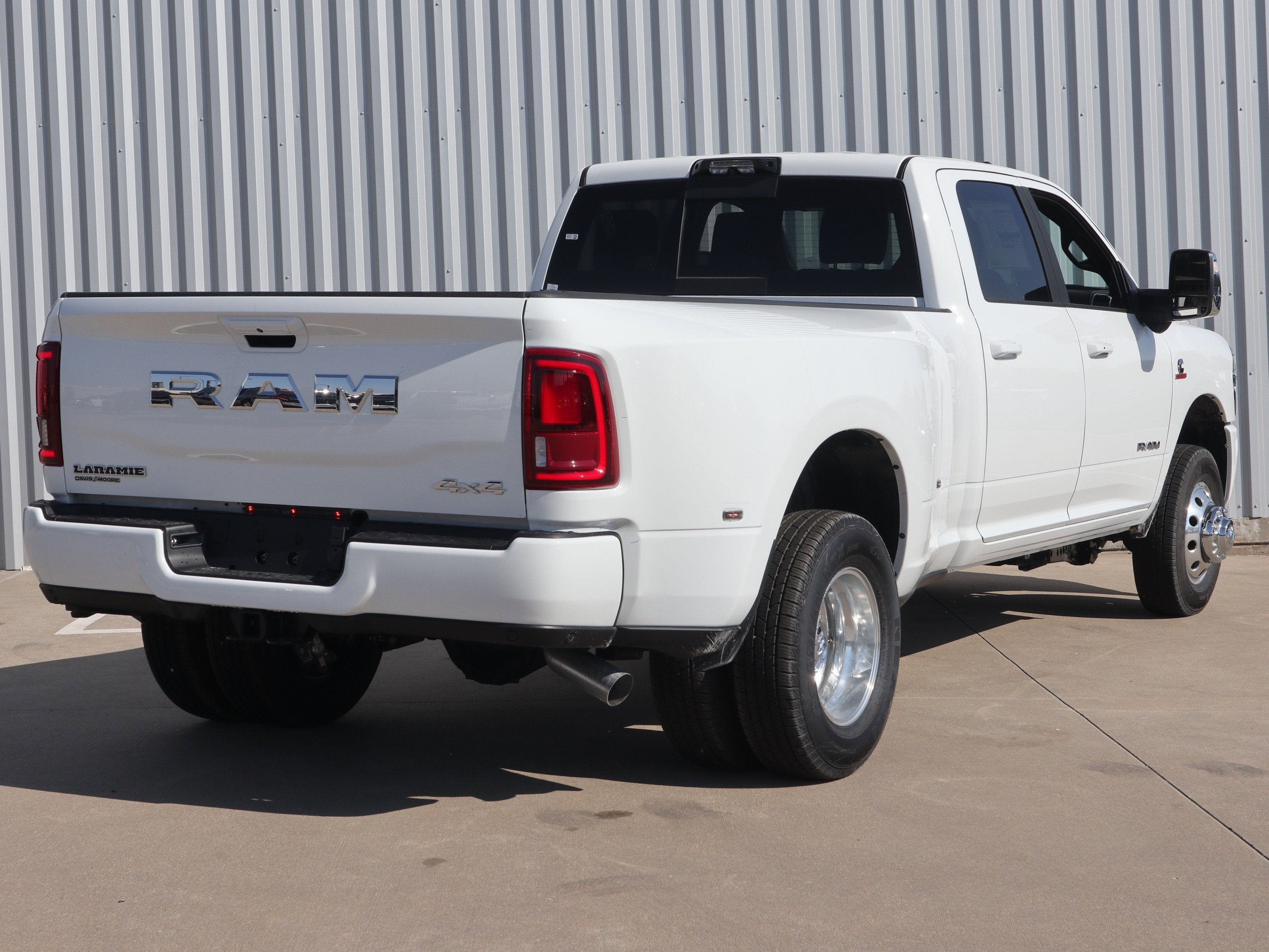 2026 RAM 3500 Laramie Crew Cab 4x4