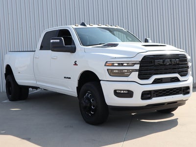 2026 RAM 3500 Laramie 4x4 Crew Cab