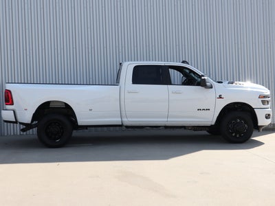 2026 RAM 3500 Laramie 4x4 Crew Cab