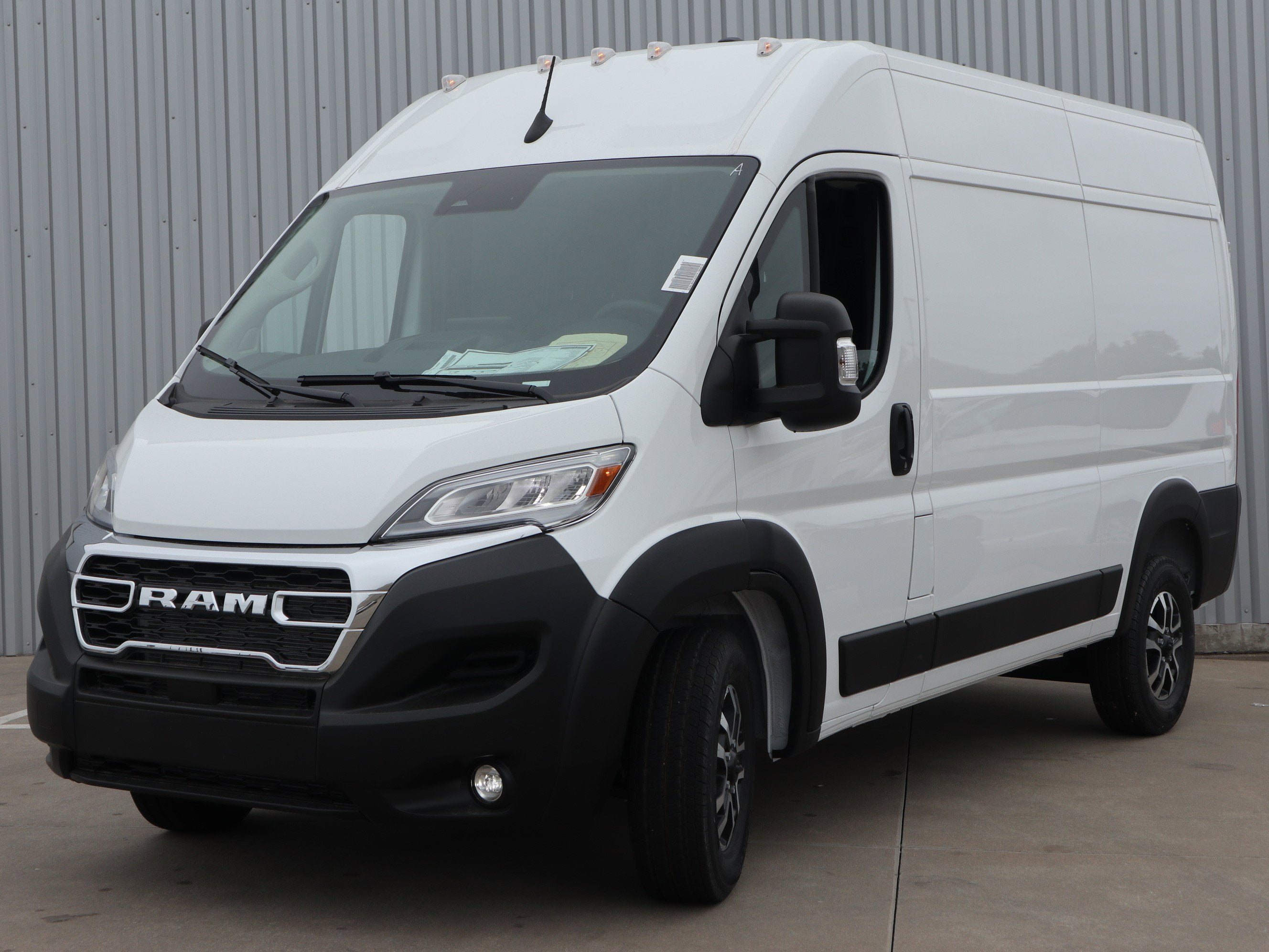 2026 RAM ProMaster Cargo Van SLT