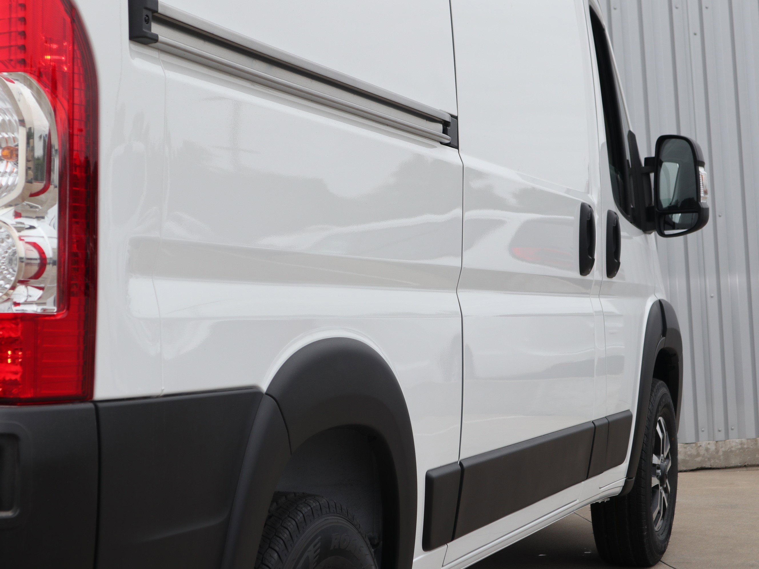 2026 RAM ProMaster Cargo Van SLT