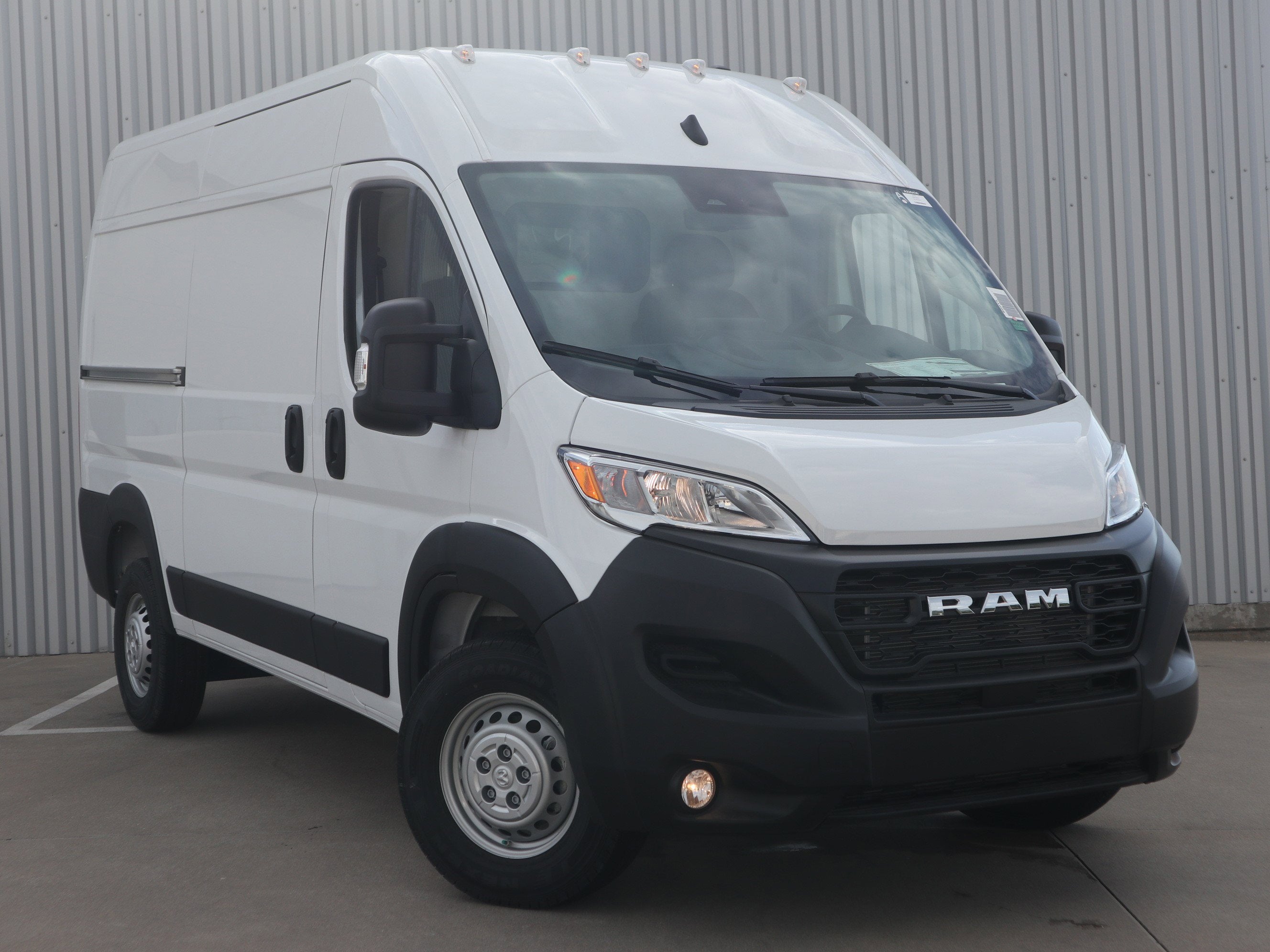 2026 RAM ProMaster Cargo Van Tradesman
