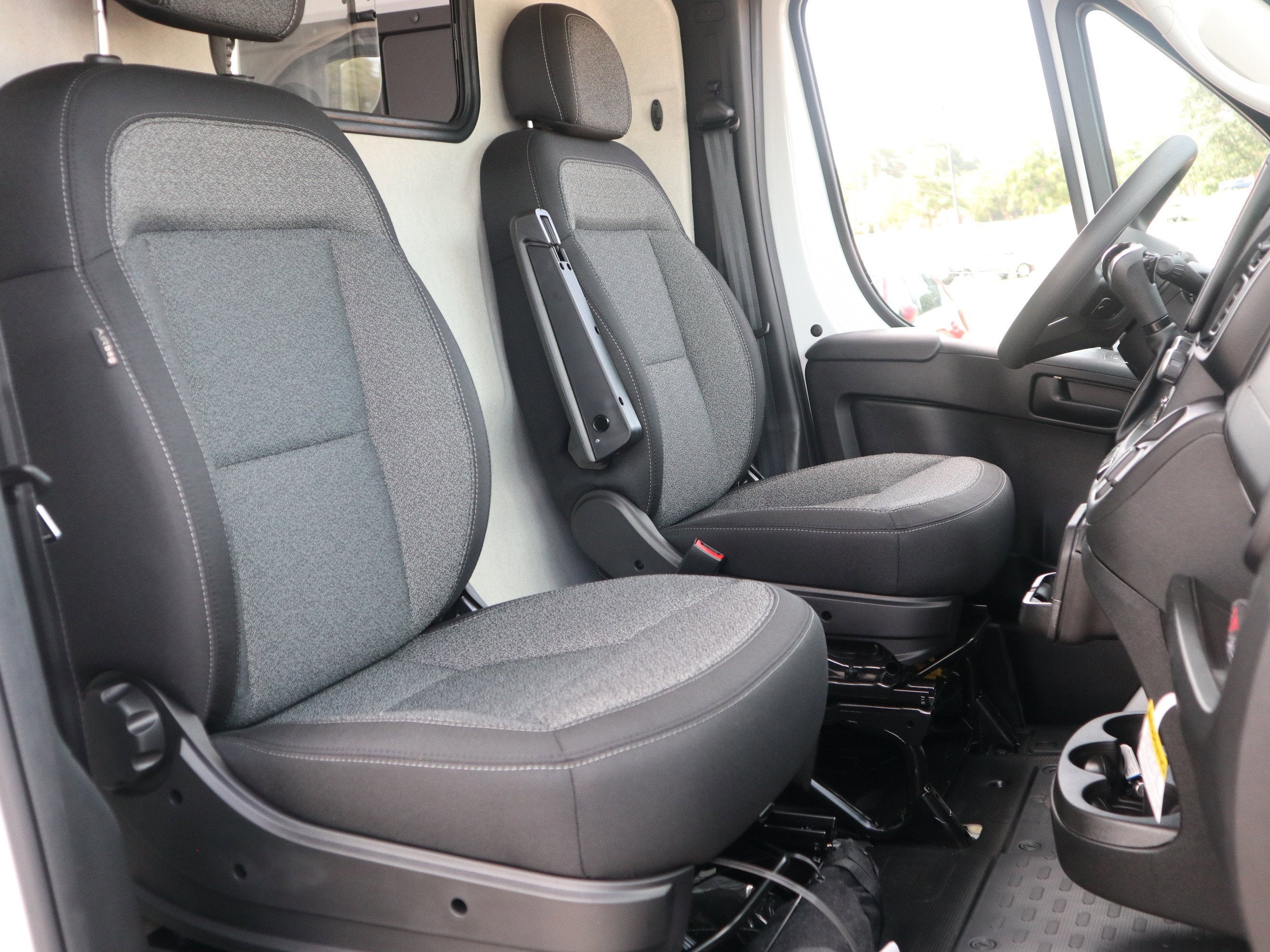 2026 RAM ProMaster Cargo Van Tradesman