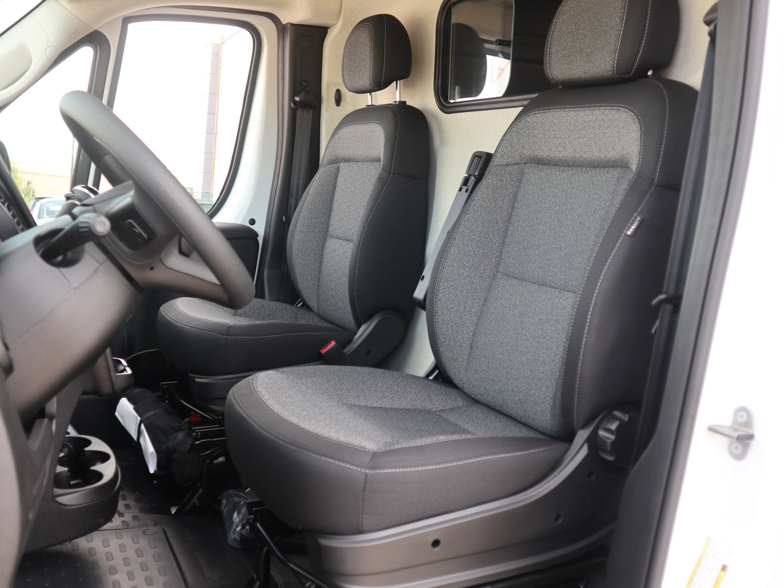 2026 RAM ProMaster Cargo Van Tradesman