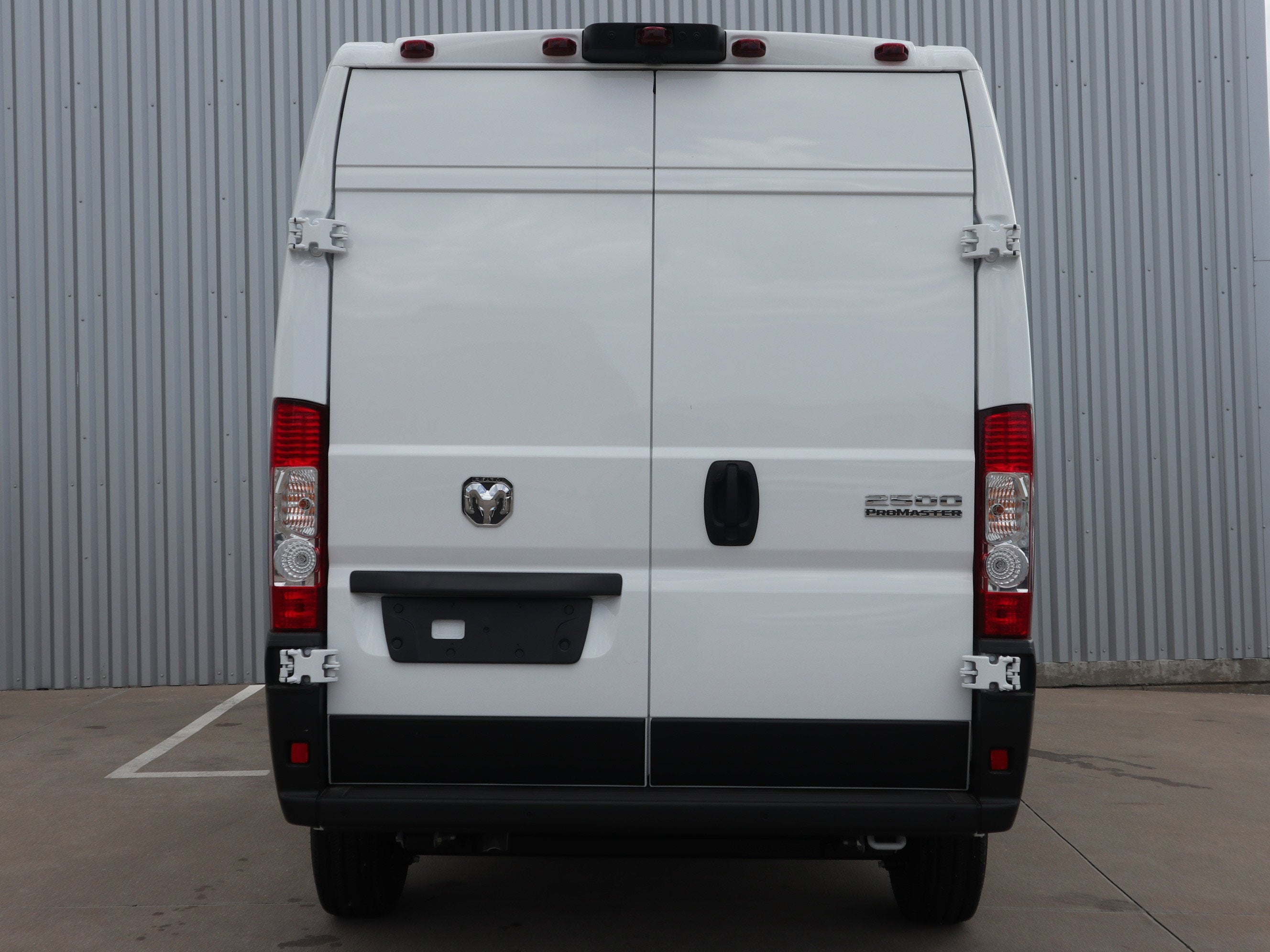 2026 RAM ProMaster Cargo Van Tradesman