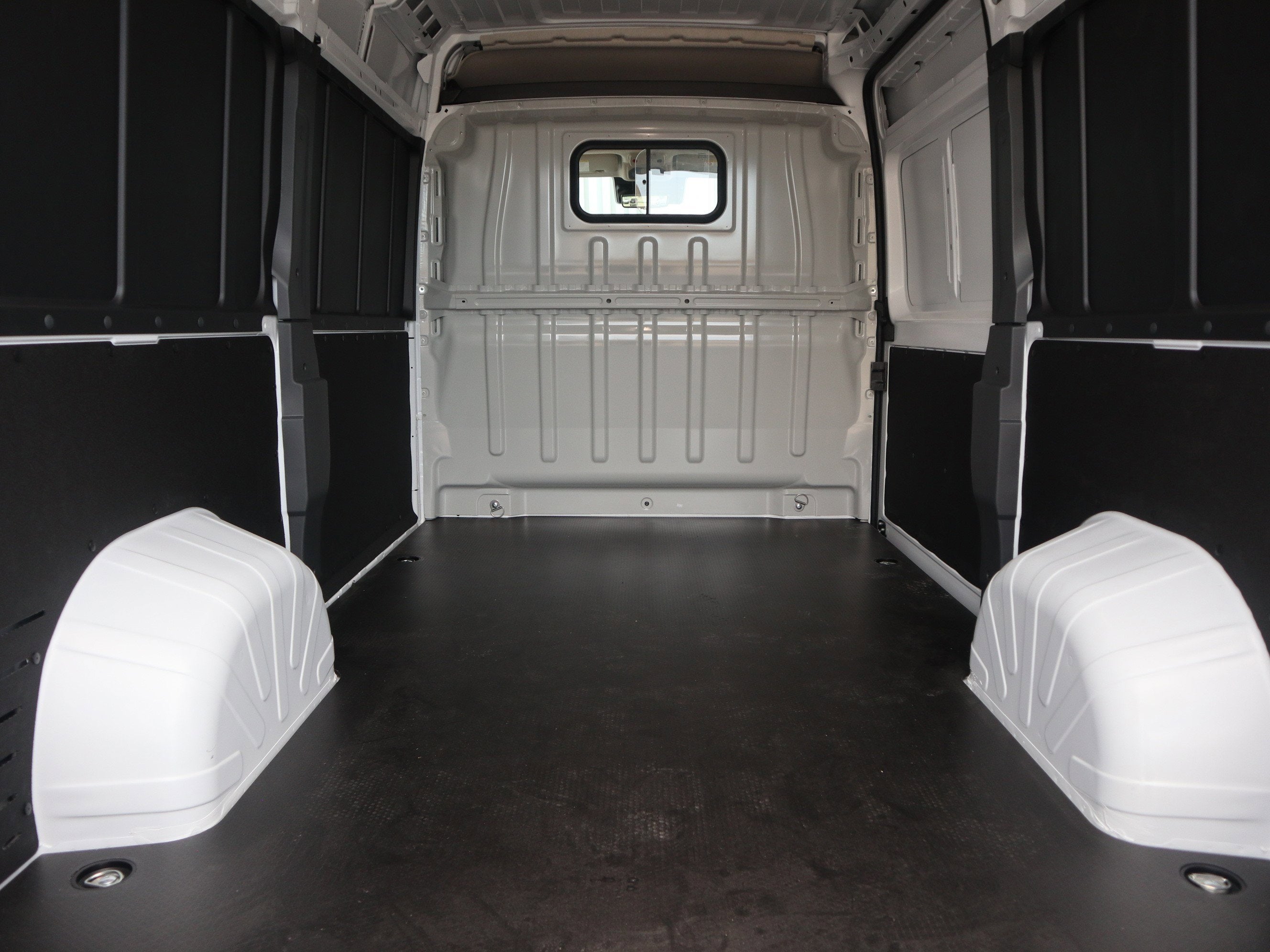 2026 RAM ProMaster Cargo Van Tradesman