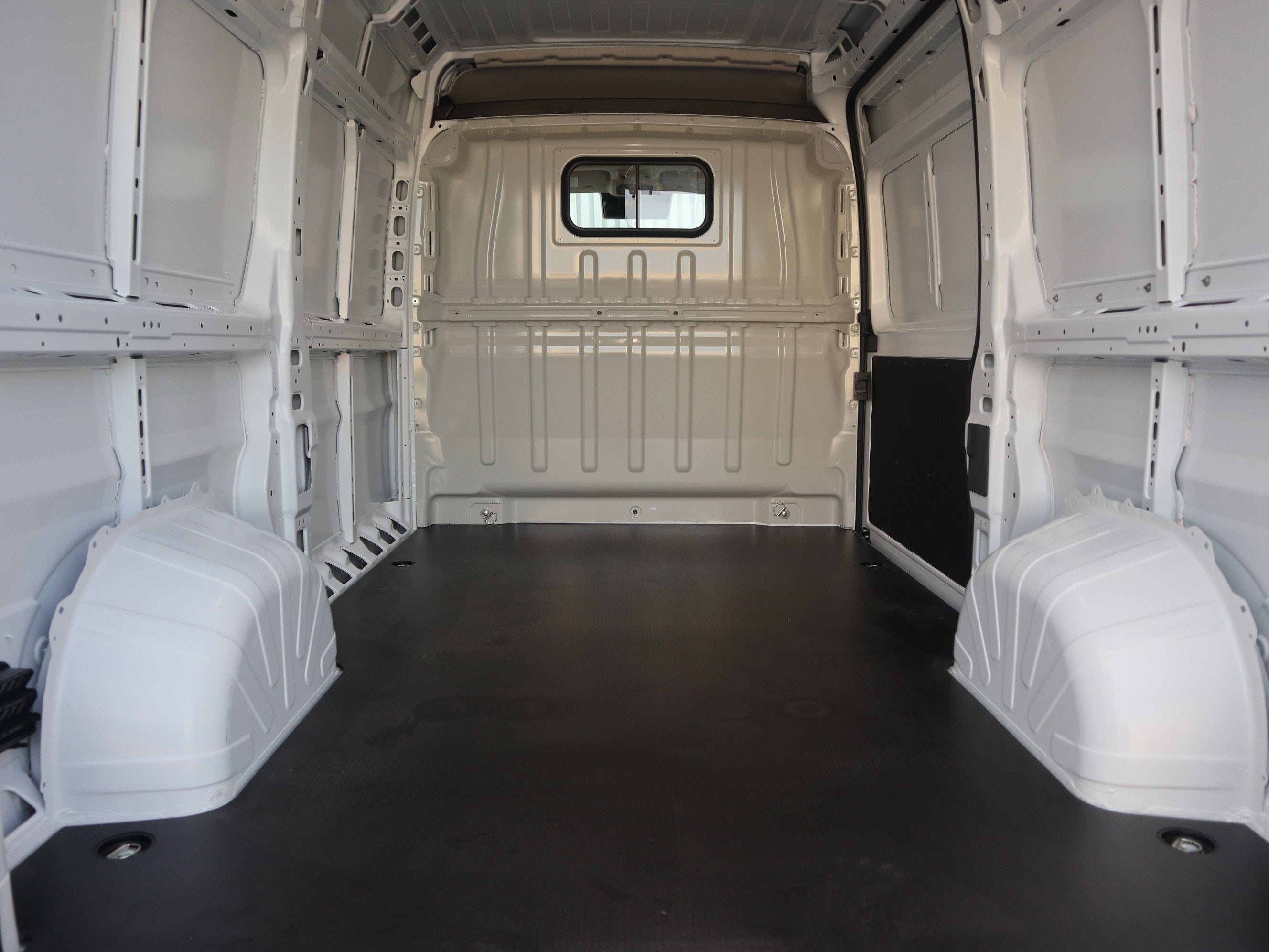 2026 RAM ProMaster Cargo Van Tradesman