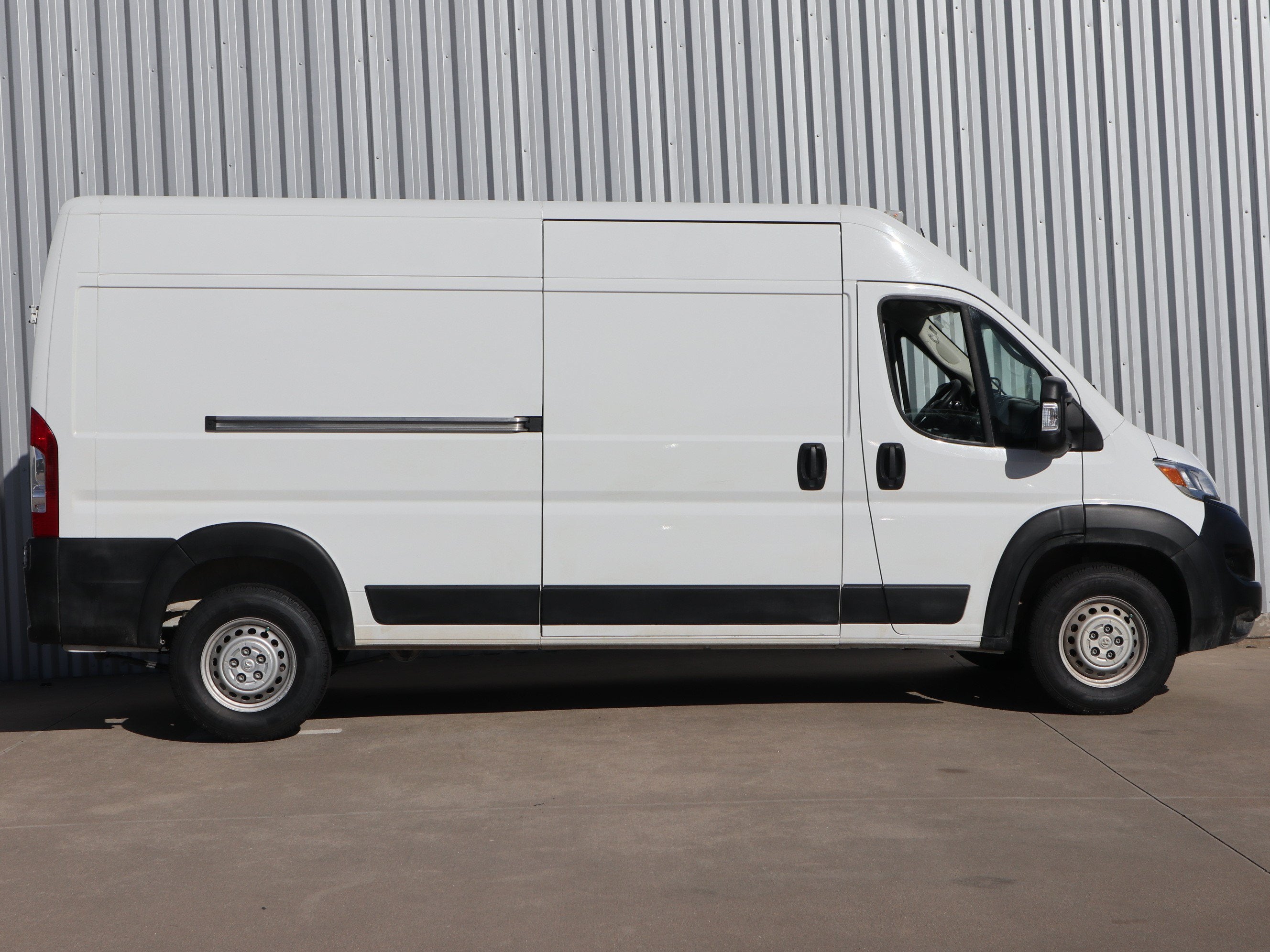 2025 RAM ProMaster Cargo Van Tradesman