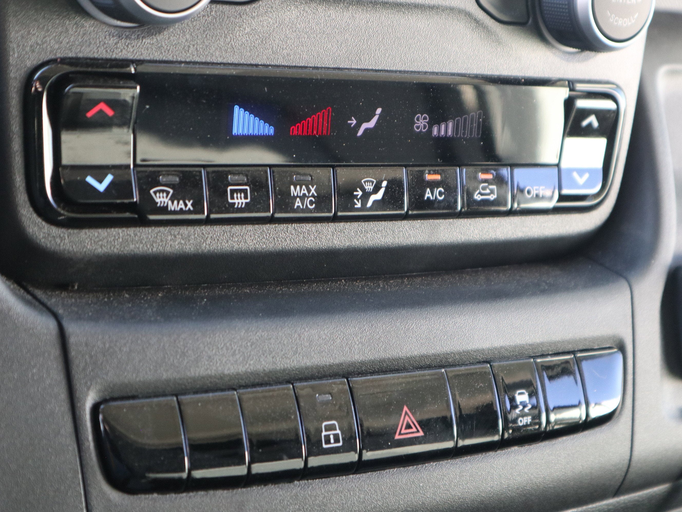 2026 RAM ProMaster Cargo Van Tradesman