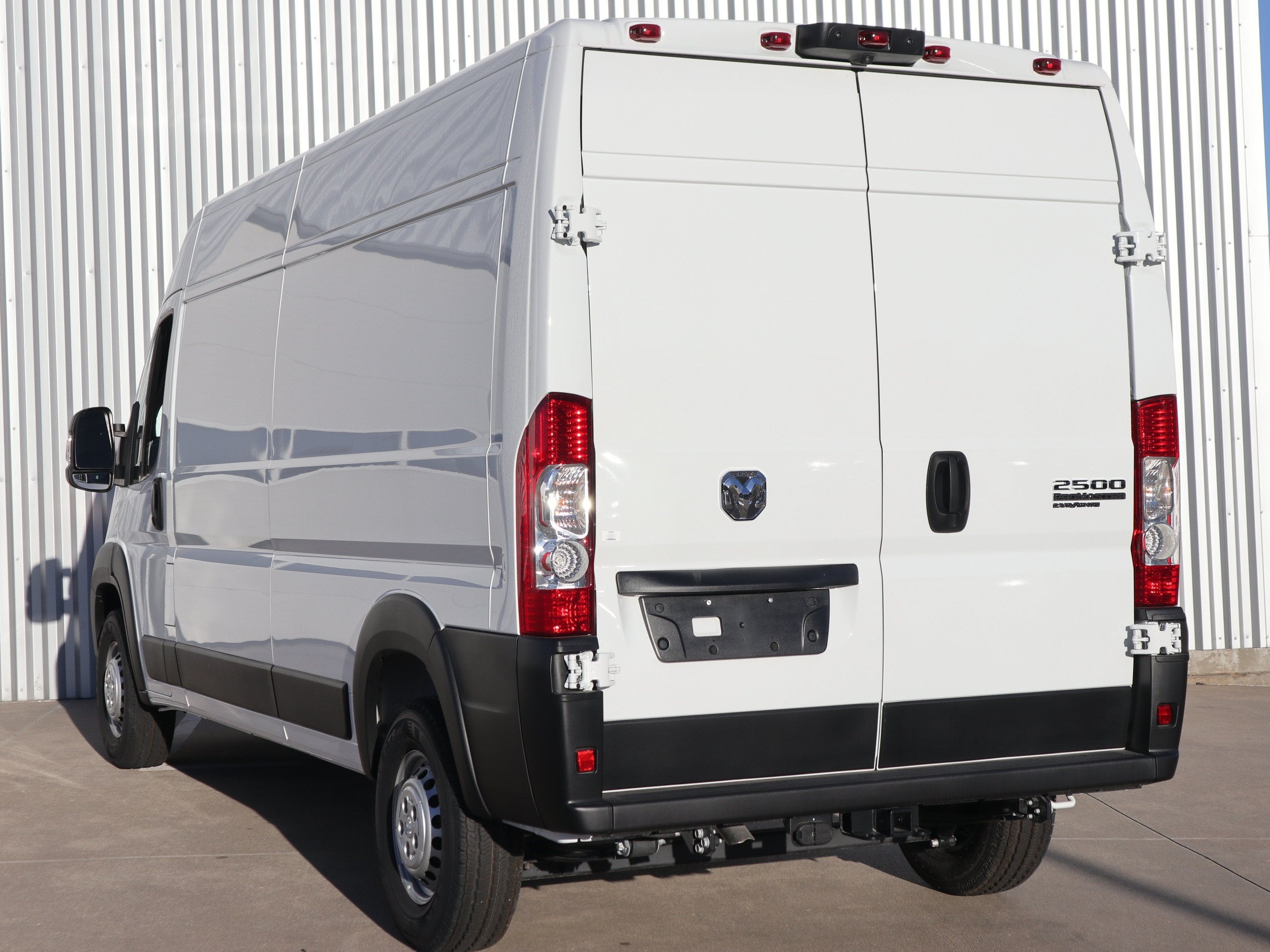 2026 RAM ProMaster Cargo Van Tradesman