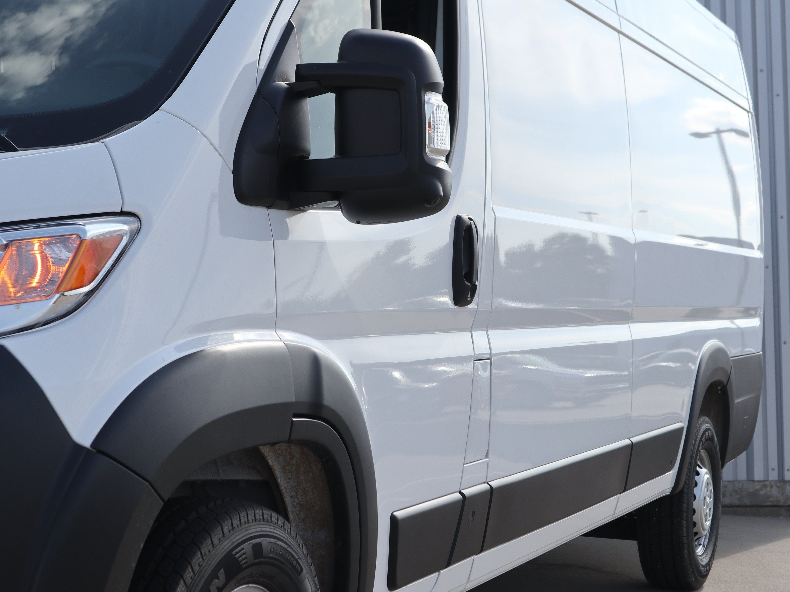 2026 RAM ProMaster Cargo Van Tradesman