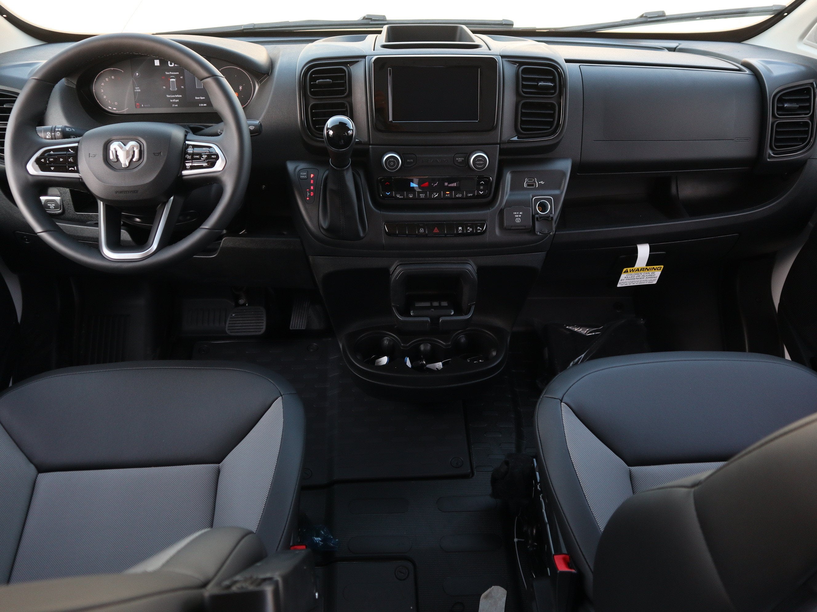 2026 RAM ProMaster Cargo Van Tradesman