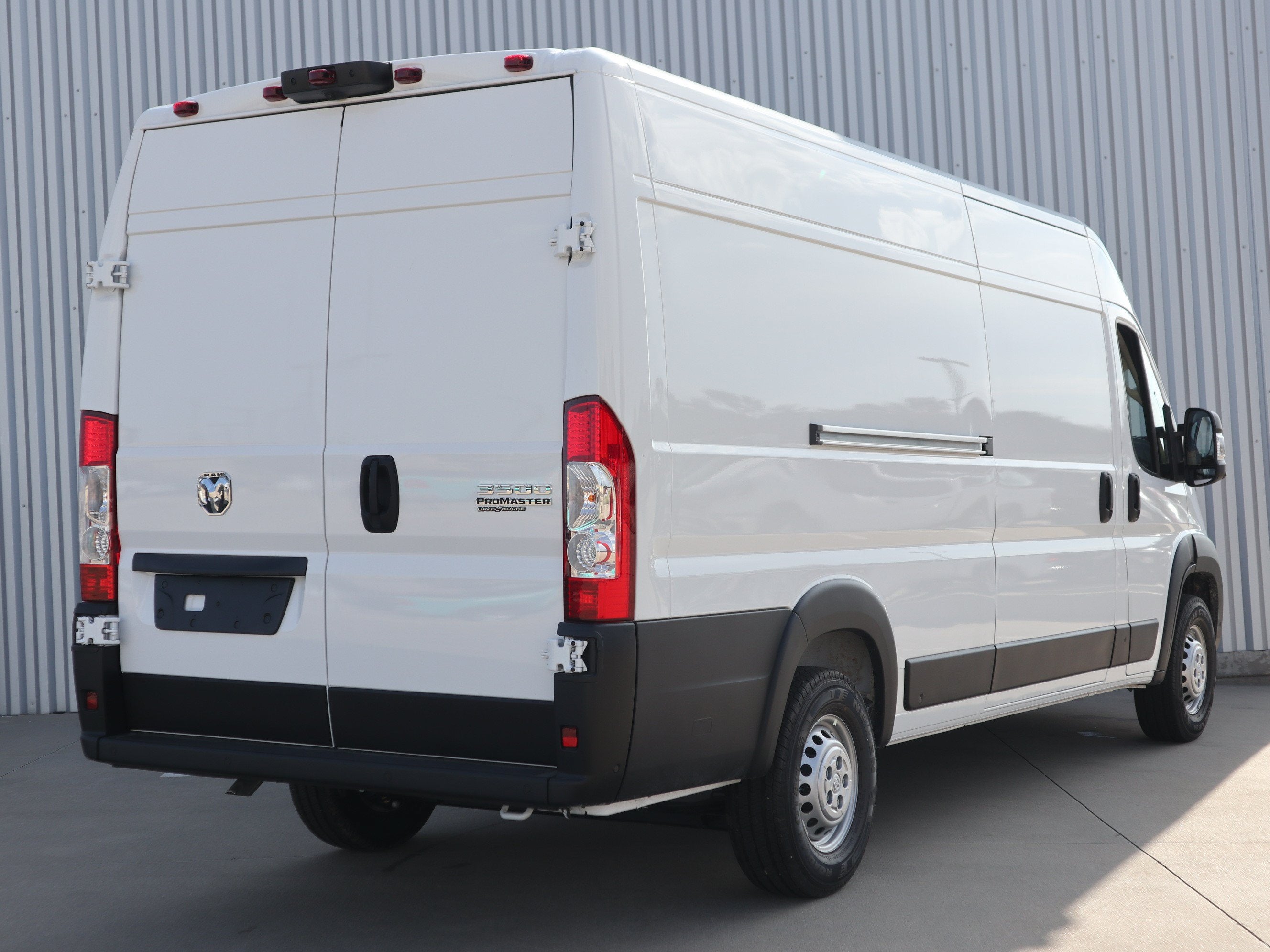 2026 RAM ProMaster Cargo Van Tradesman