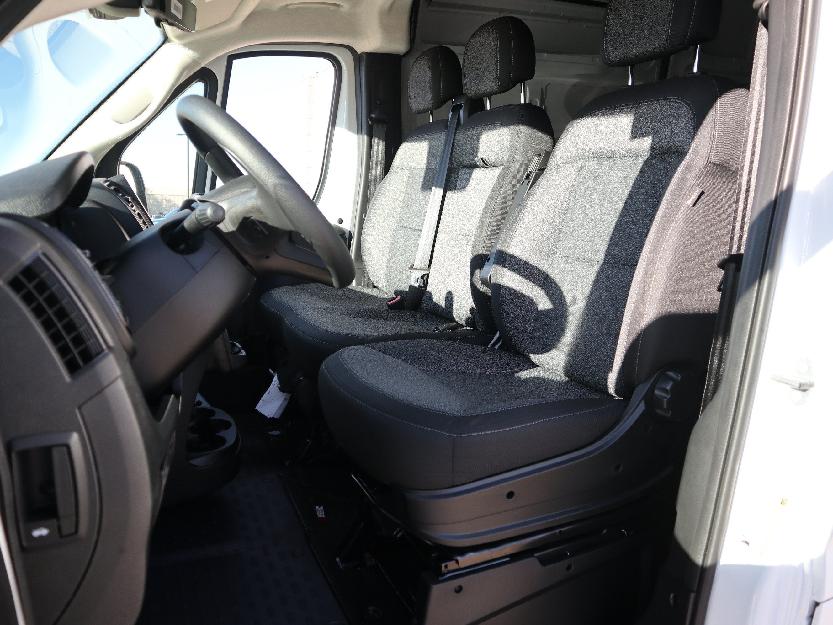 2027 RAM ProMaster Cargo Van Tradesman