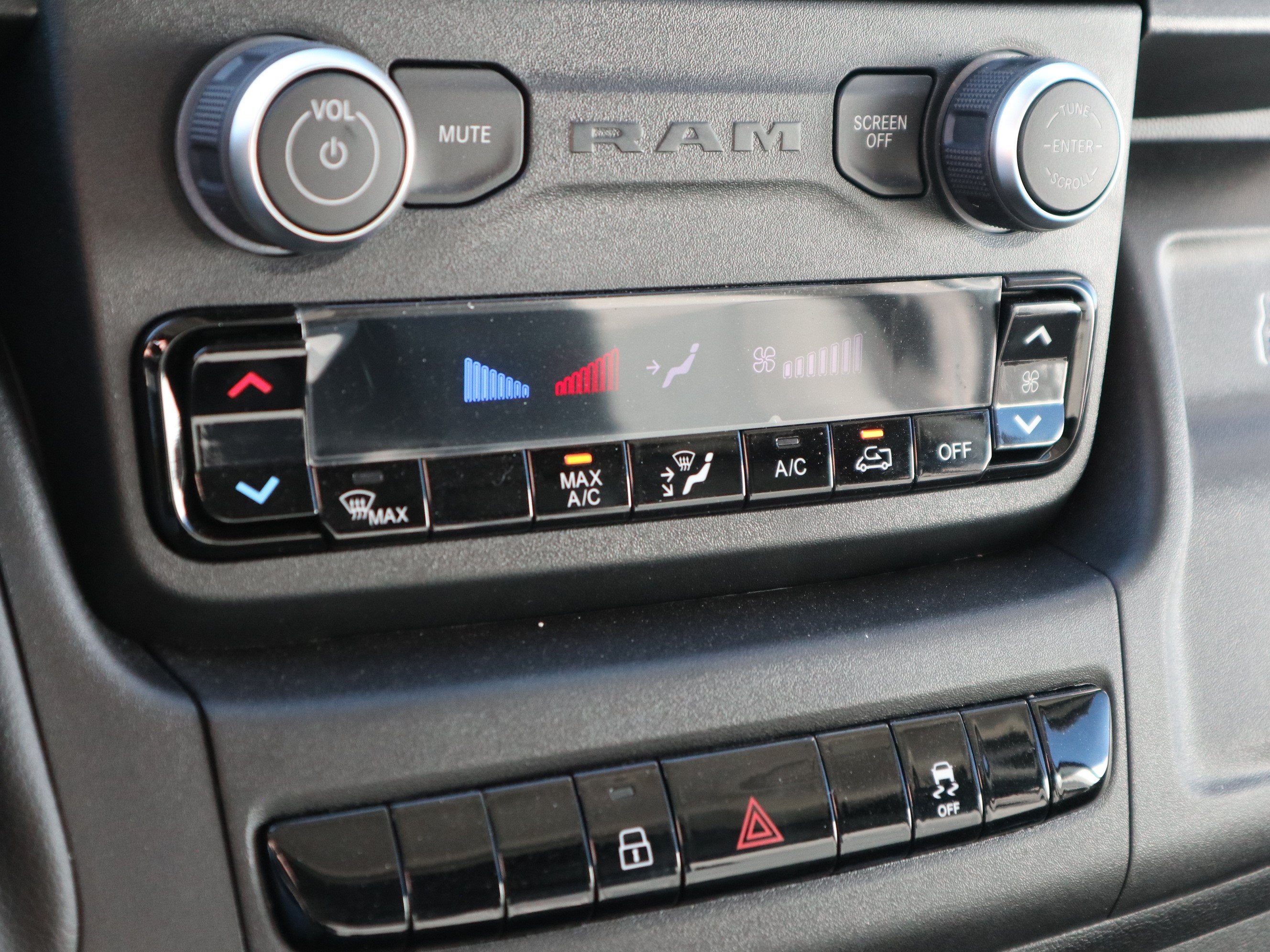 2027 RAM ProMaster Cargo Van Tradesman