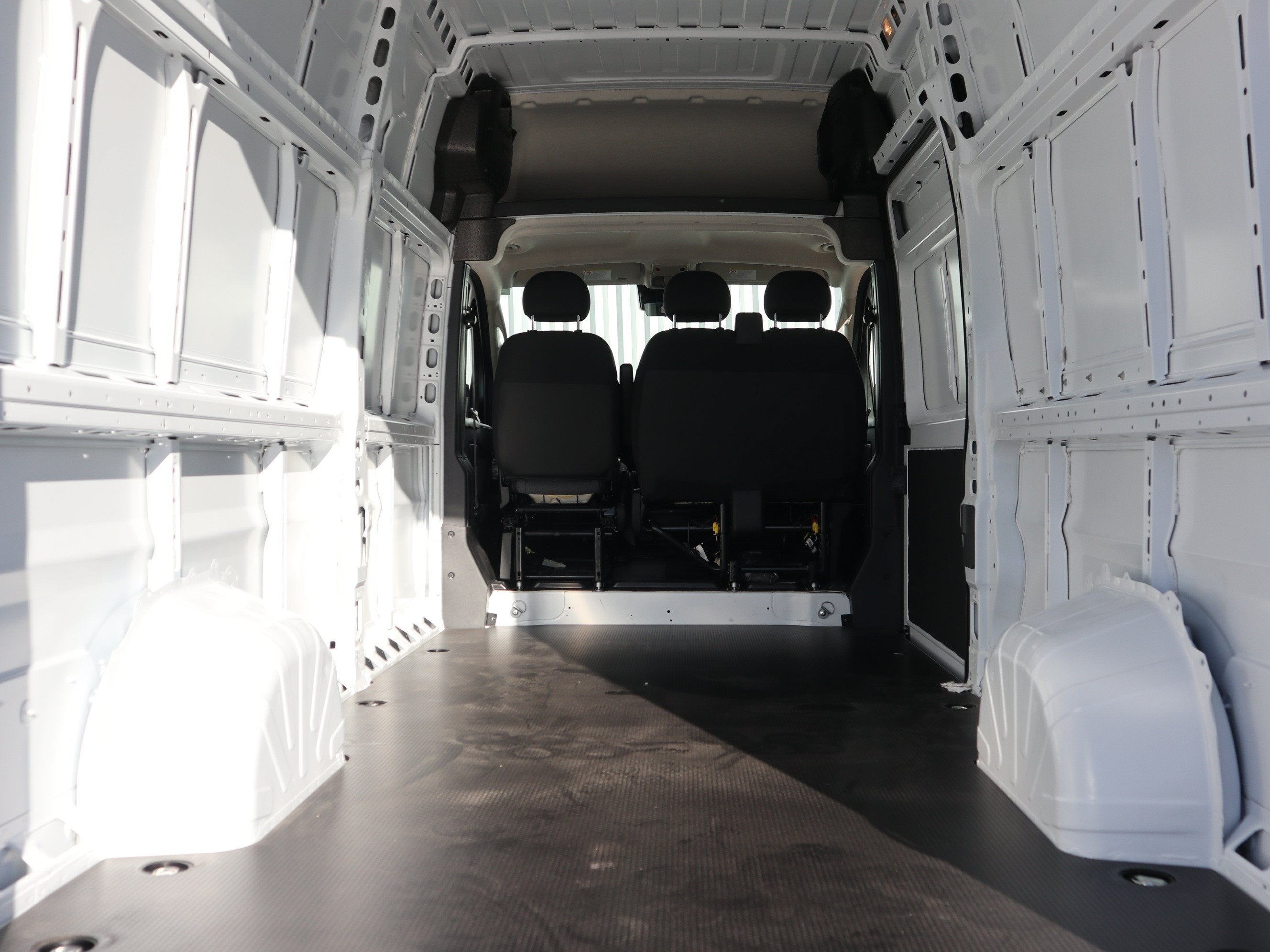 2027 RAM ProMaster Cargo Van Tradesman