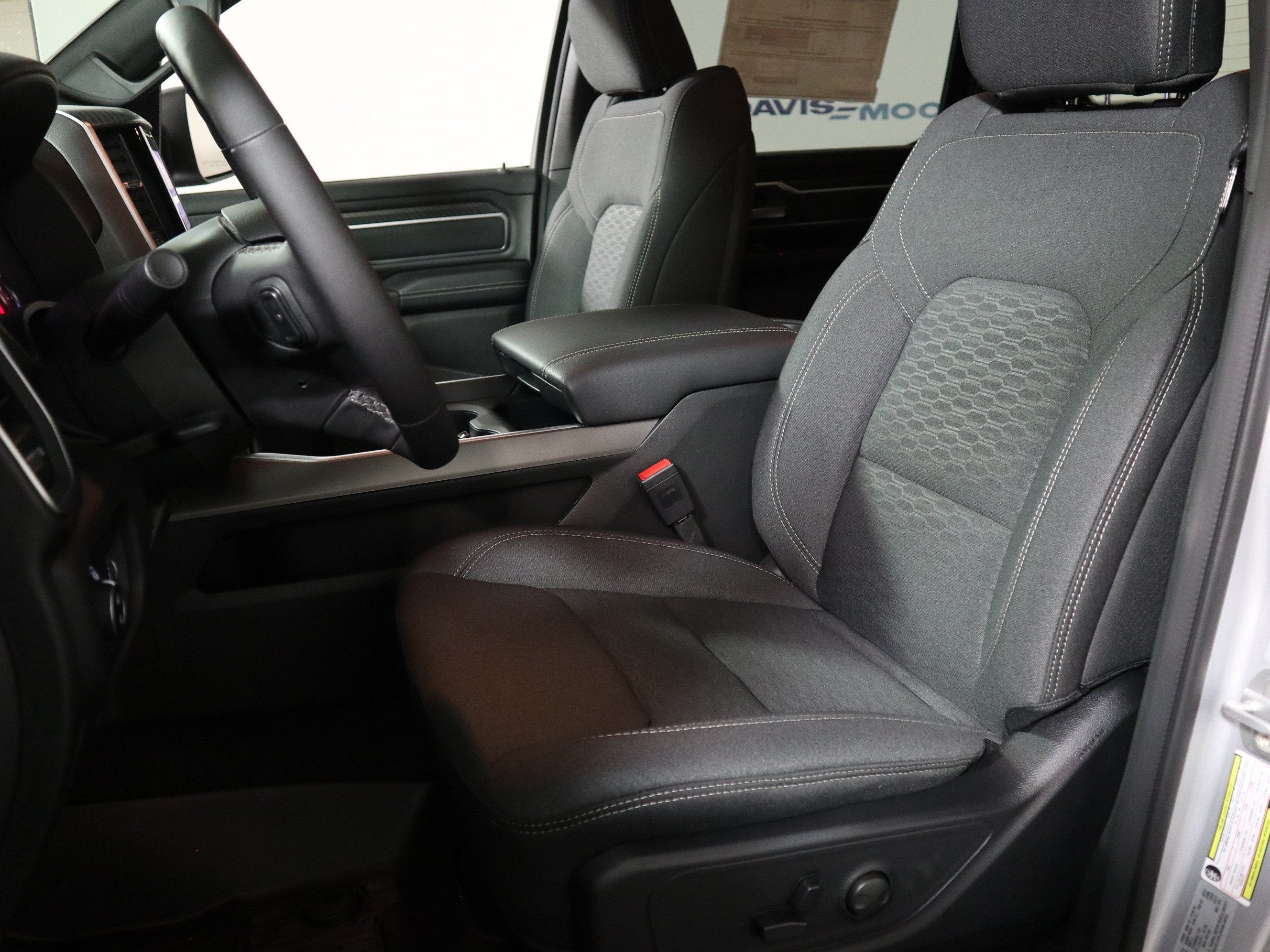 2026 RAM 1500 Big Horn Crew Cab 4x4