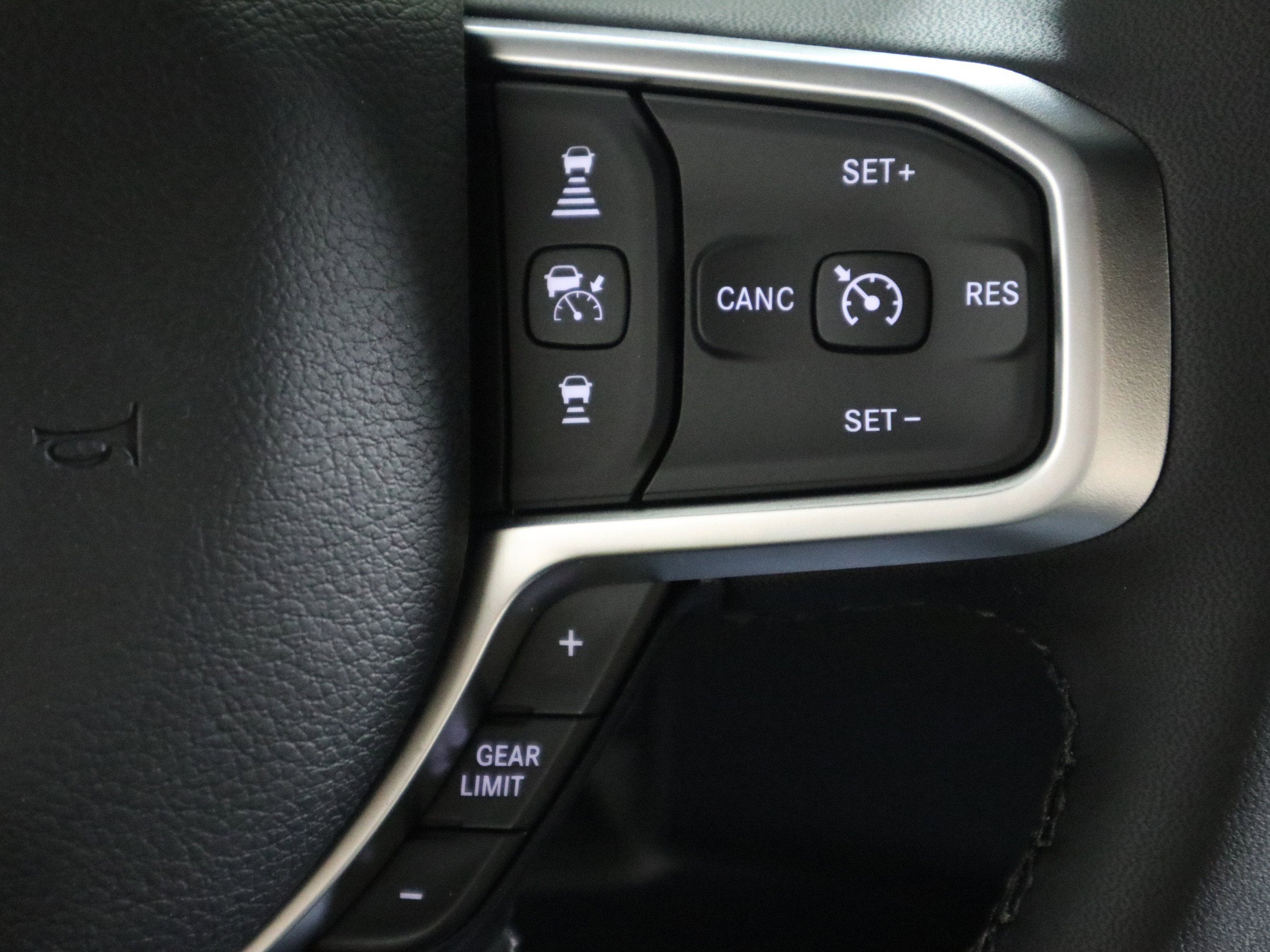 2026 RAM 1500 Big Horn Crew Cab 4x4