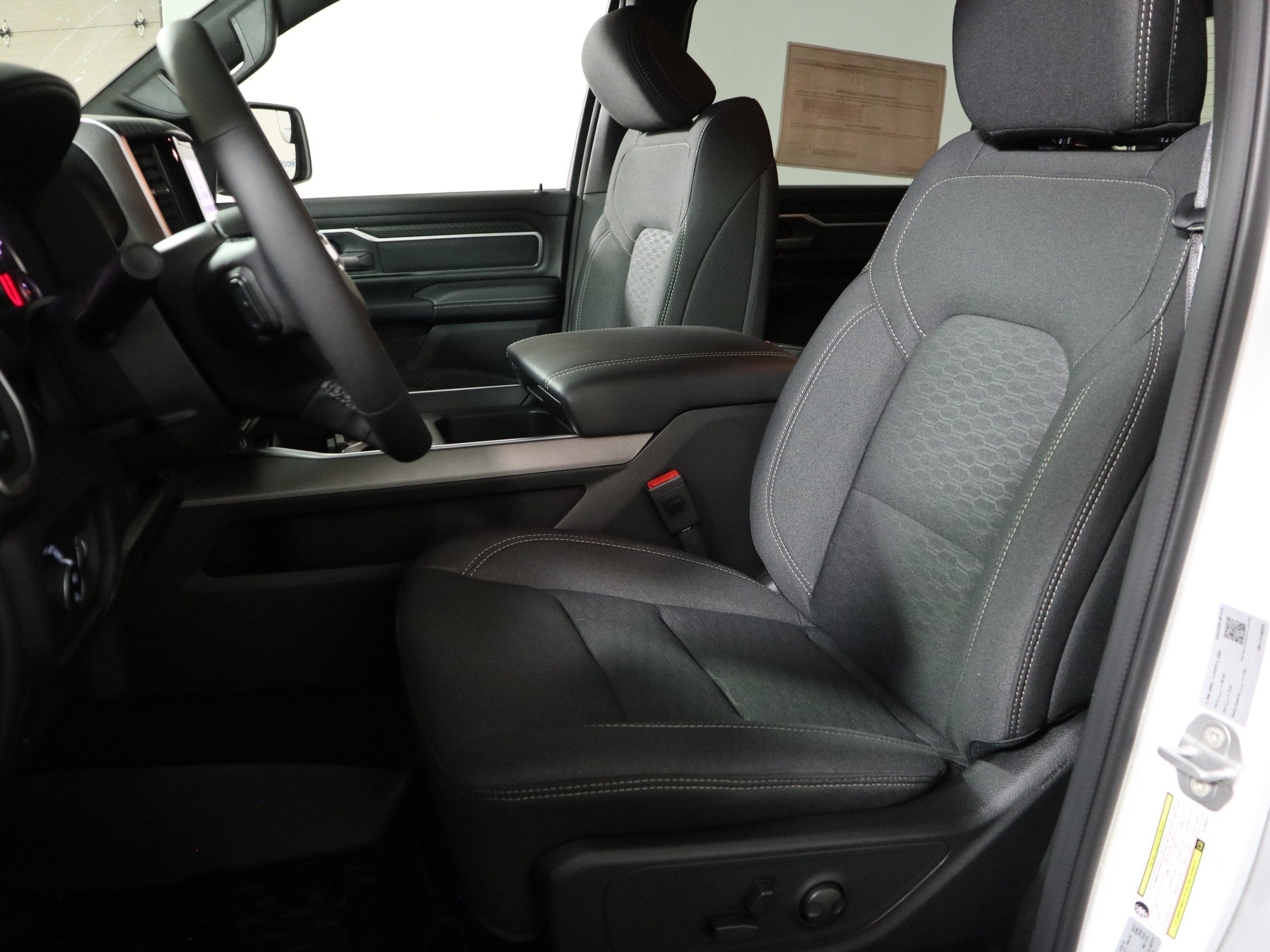 2026 RAM 1500 Big Horn Crew Cab 4x4