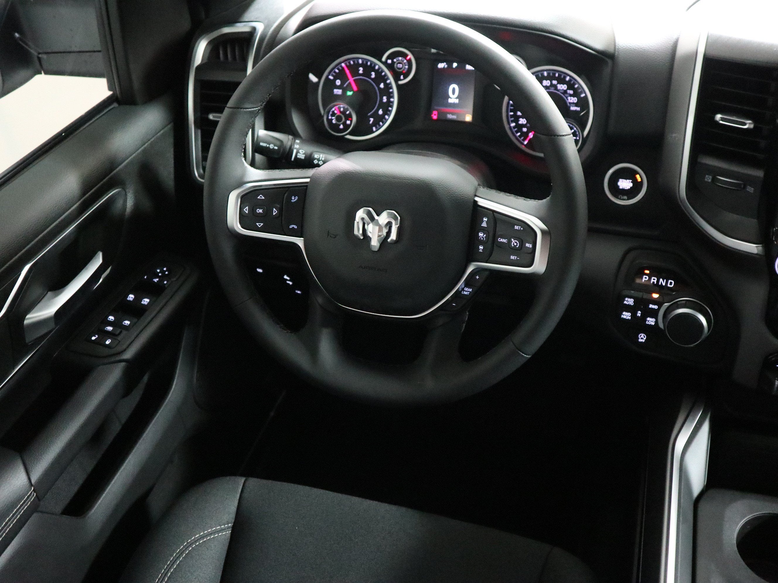 2026 RAM 1500 Big Horn Crew Cab 4x4