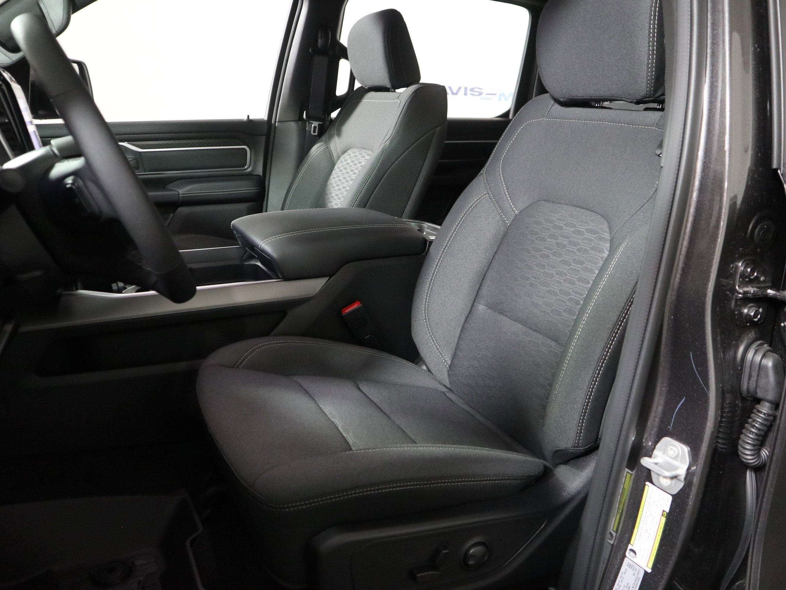 2026 RAM 1500 Big Horn Crew Cab 4x4