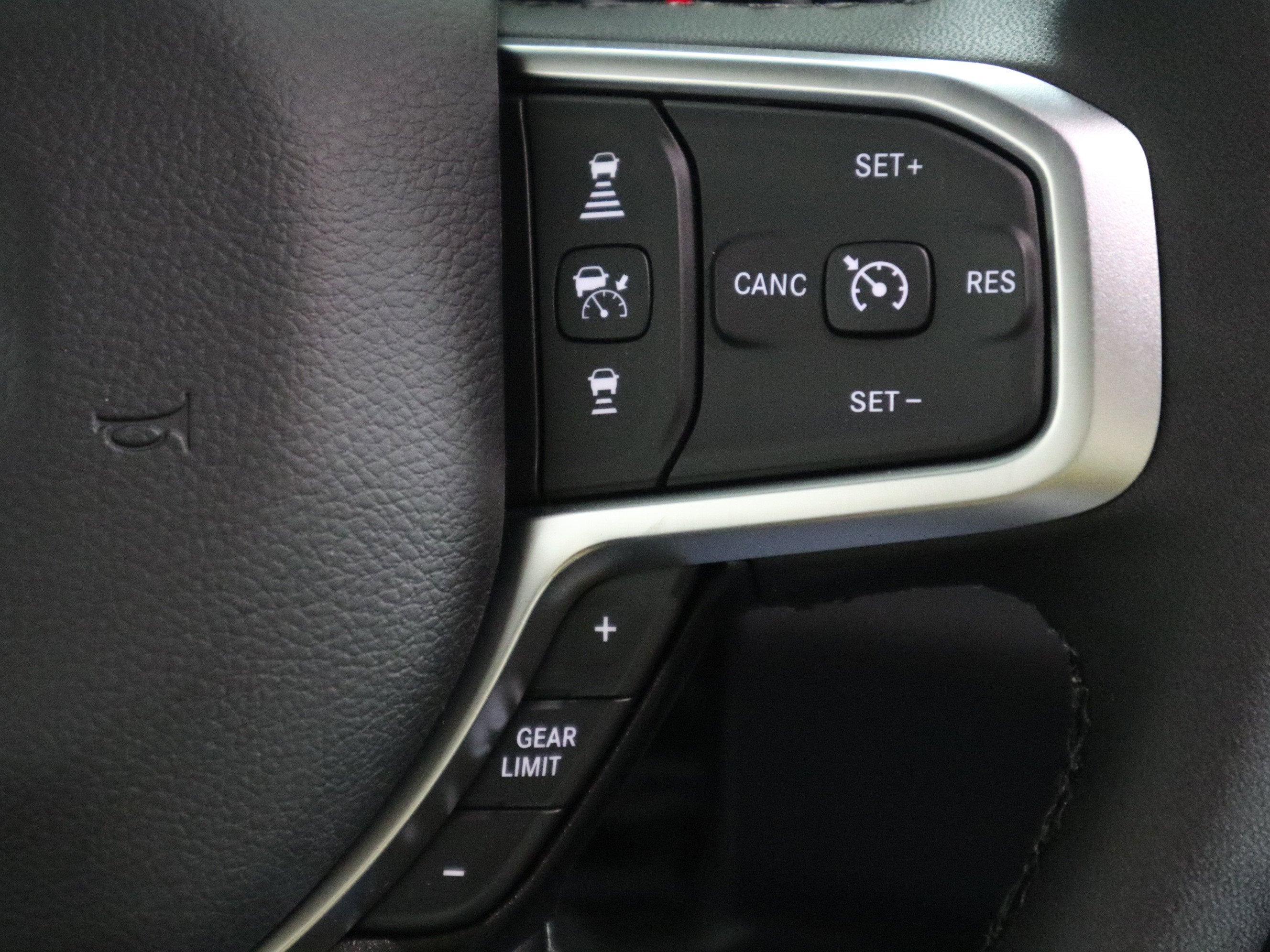 2026 RAM 1500 Big Horn Crew Cab 4x4