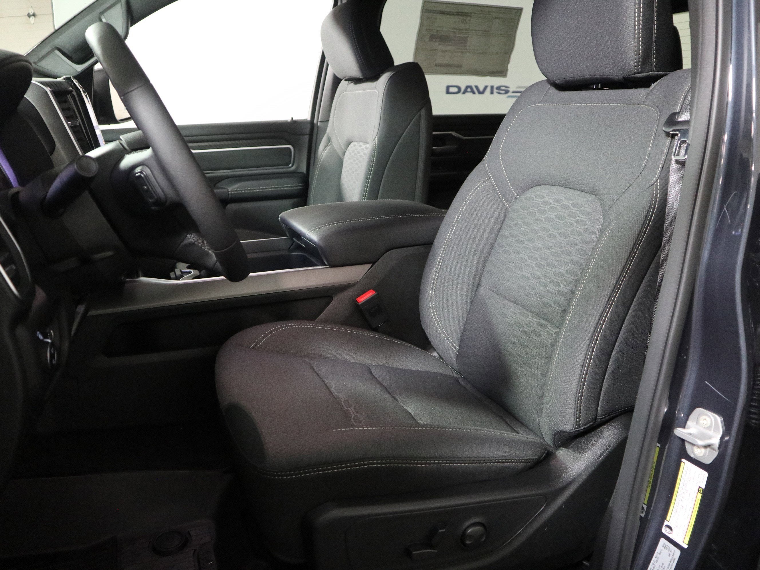 2026 RAM 1500 Big Horn Crew Cab 4x4