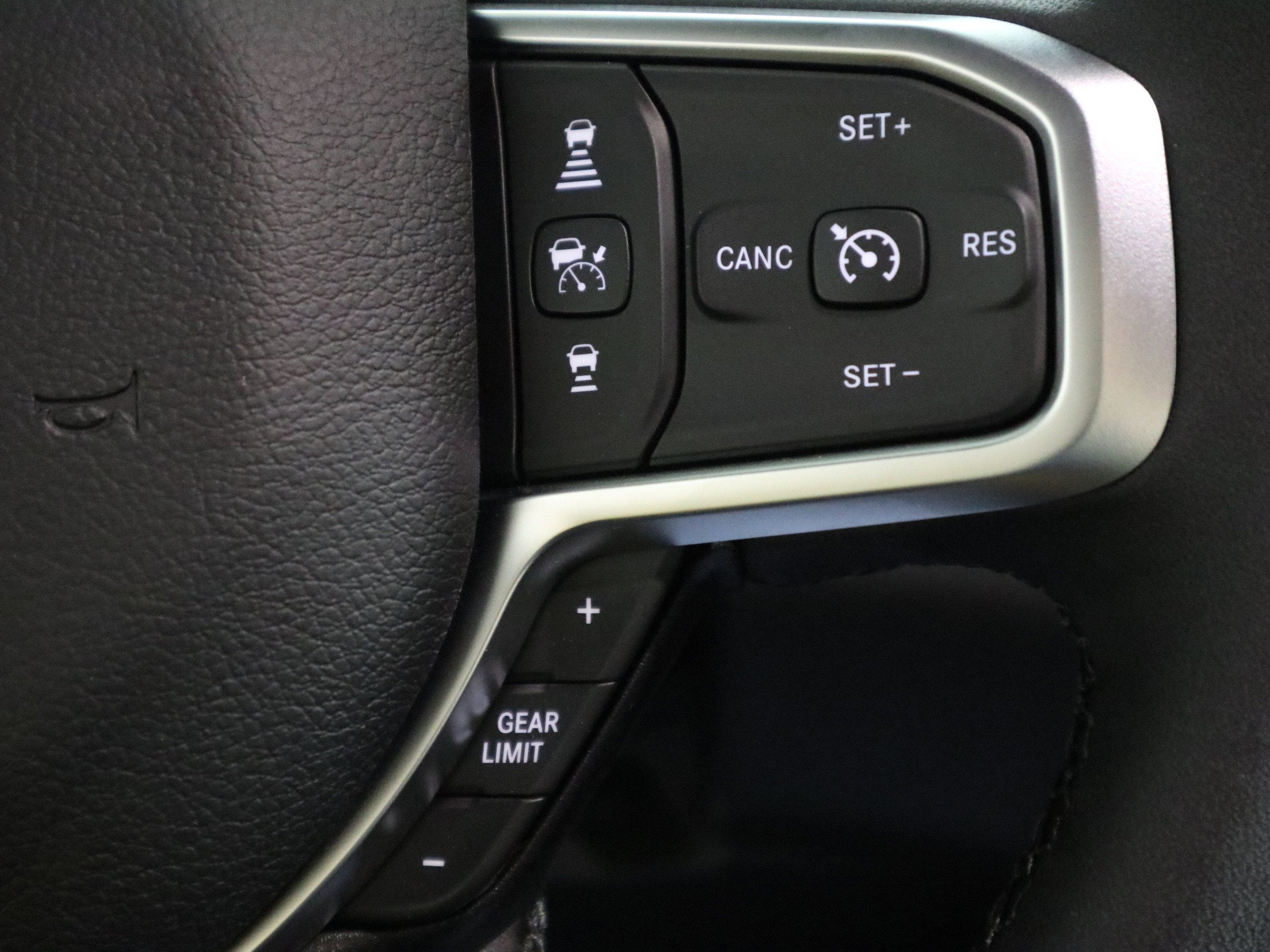 2026 RAM 1500 Big Horn Crew Cab 4x4