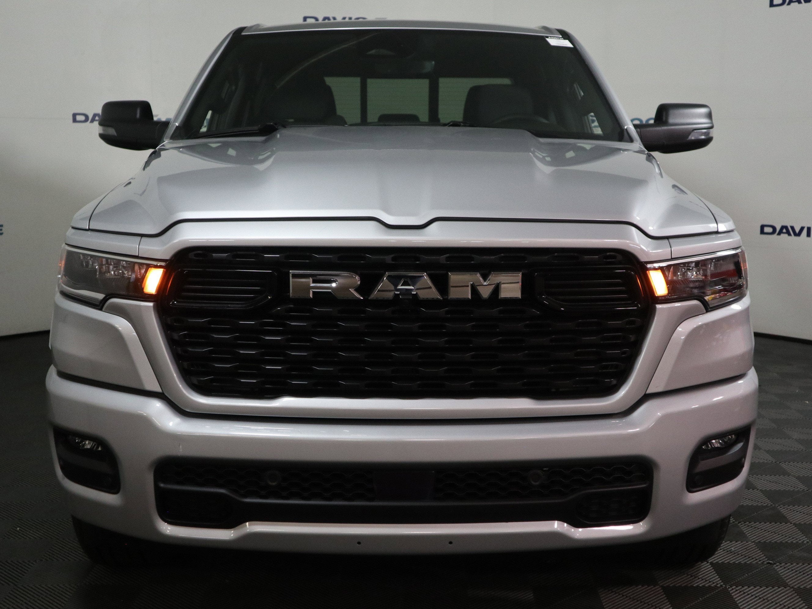 2026 RAM 1500 Big Horn Crew Cab 4x4