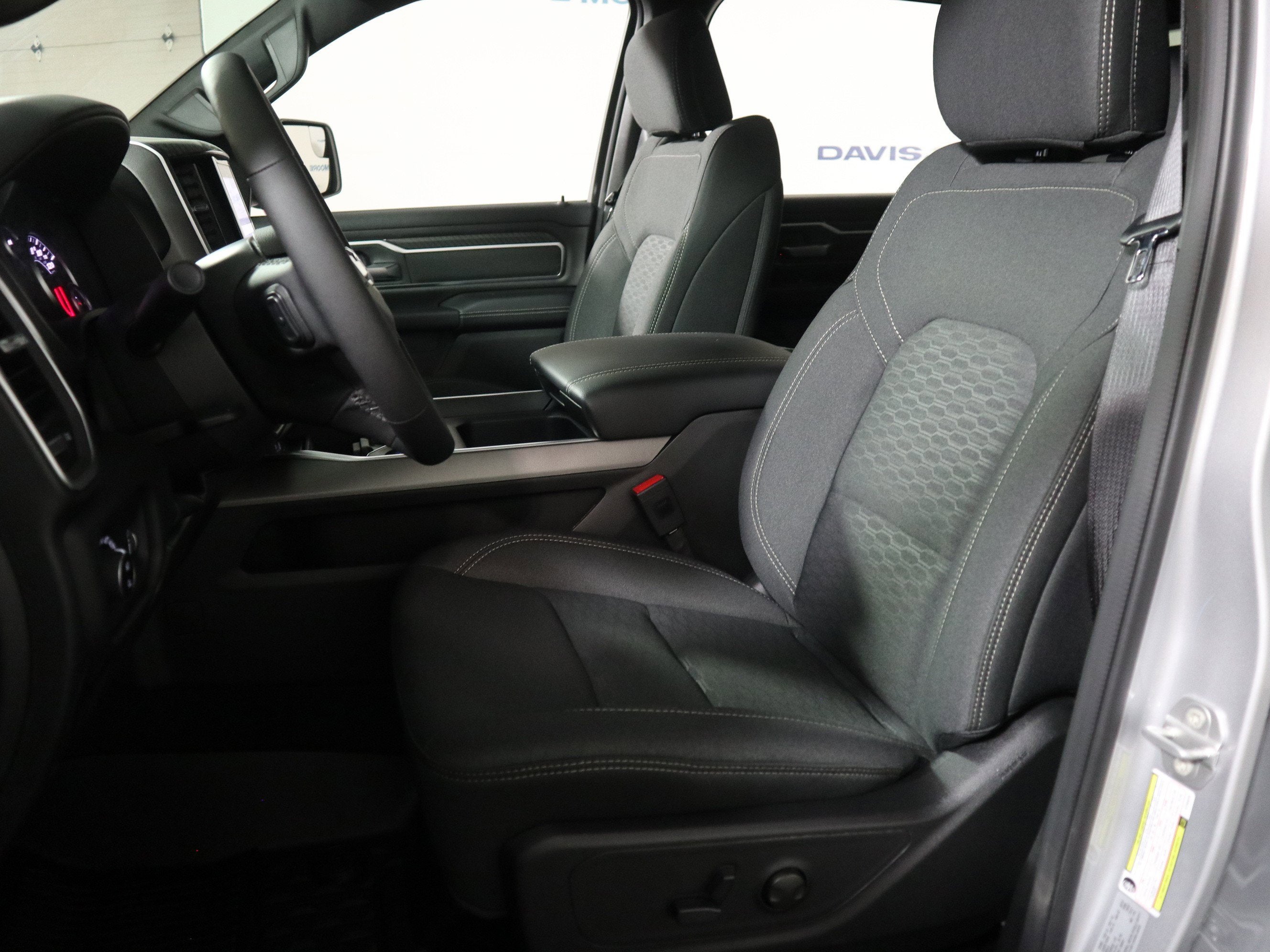 2026 RAM 1500 Big Horn Crew Cab 4x4