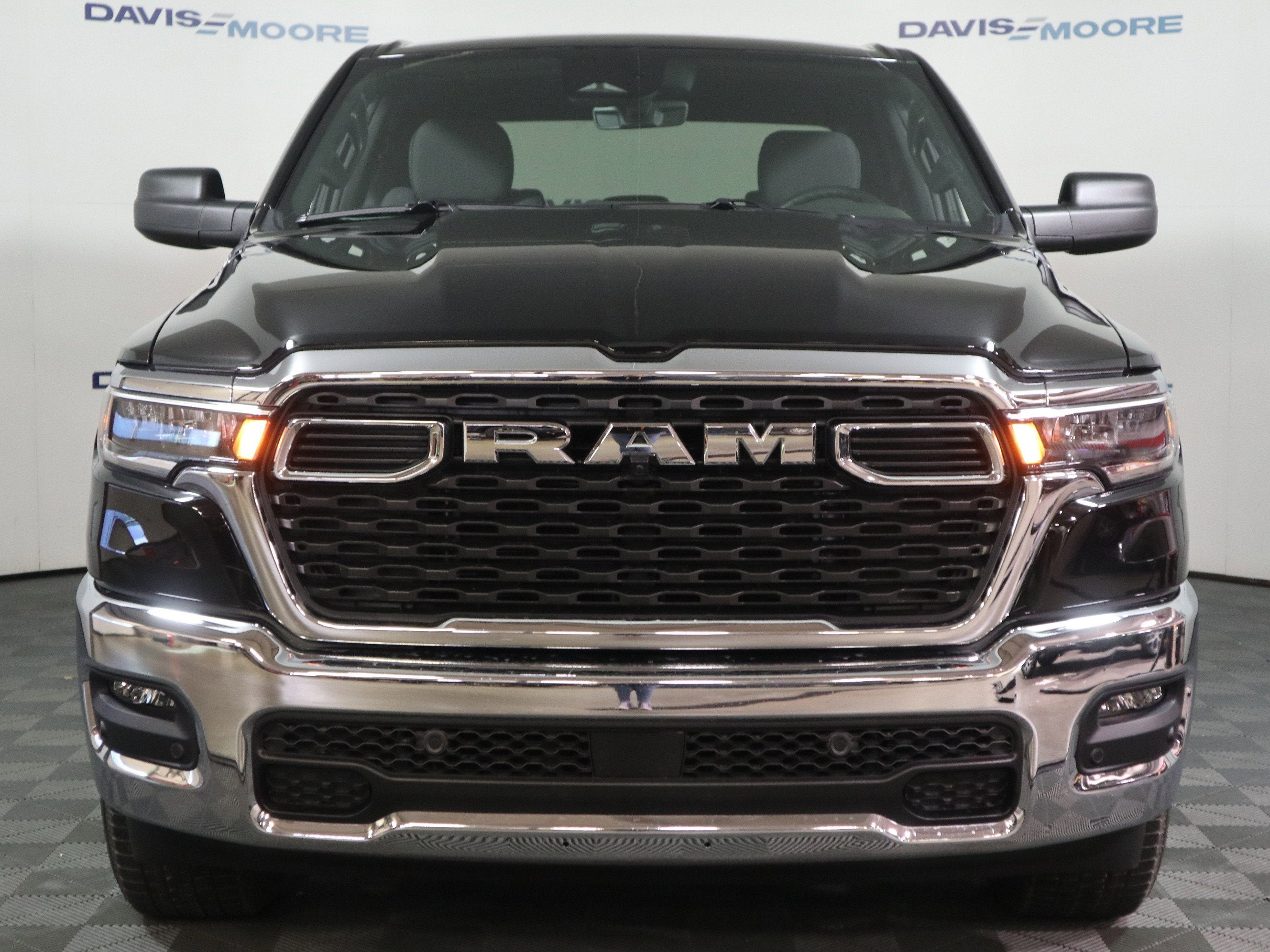 2026 RAM 1500 Lone Star Crew Cab 4x4