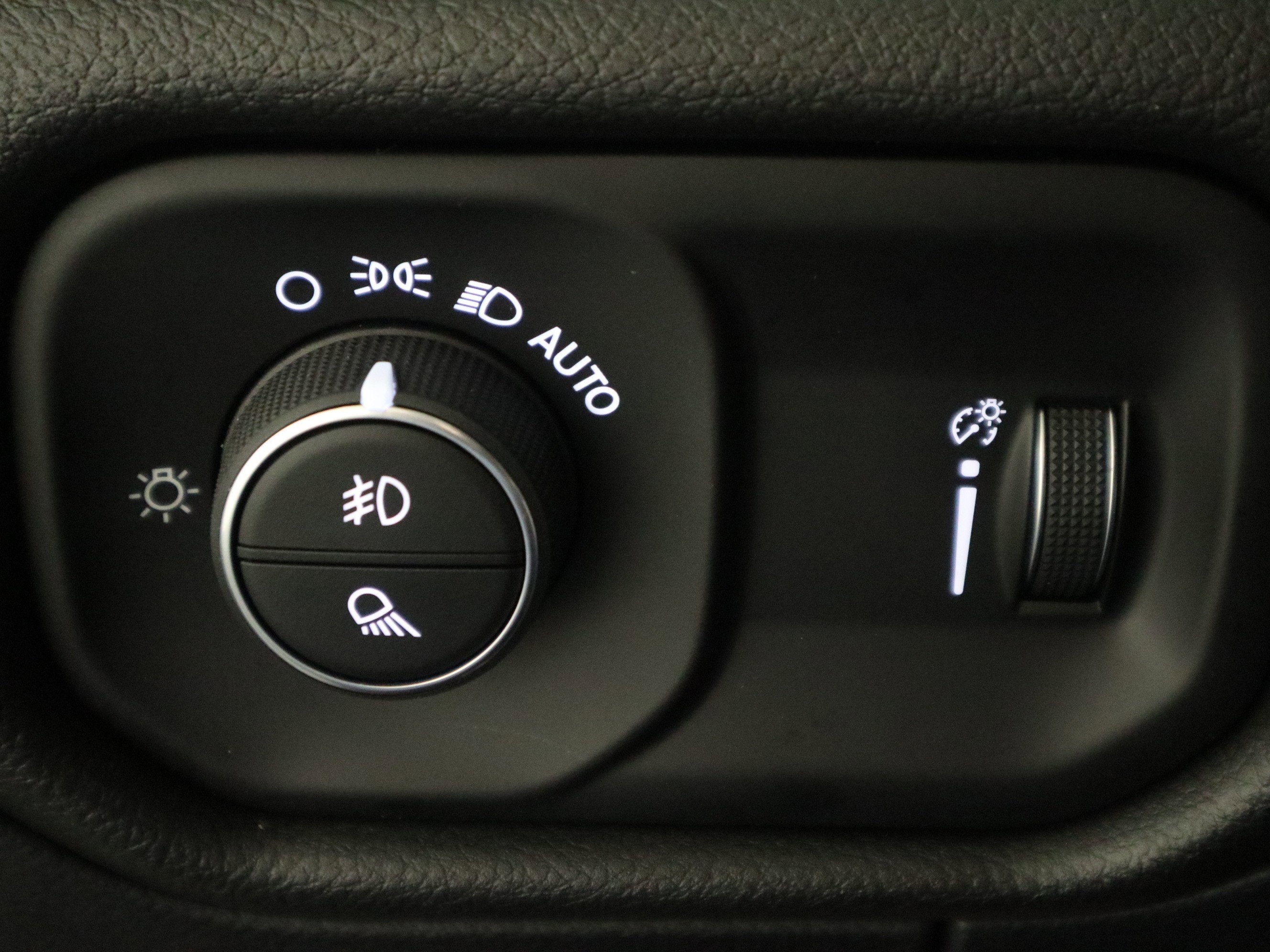 2026 RAM 1500 Lone Star Crew Cab 4x4