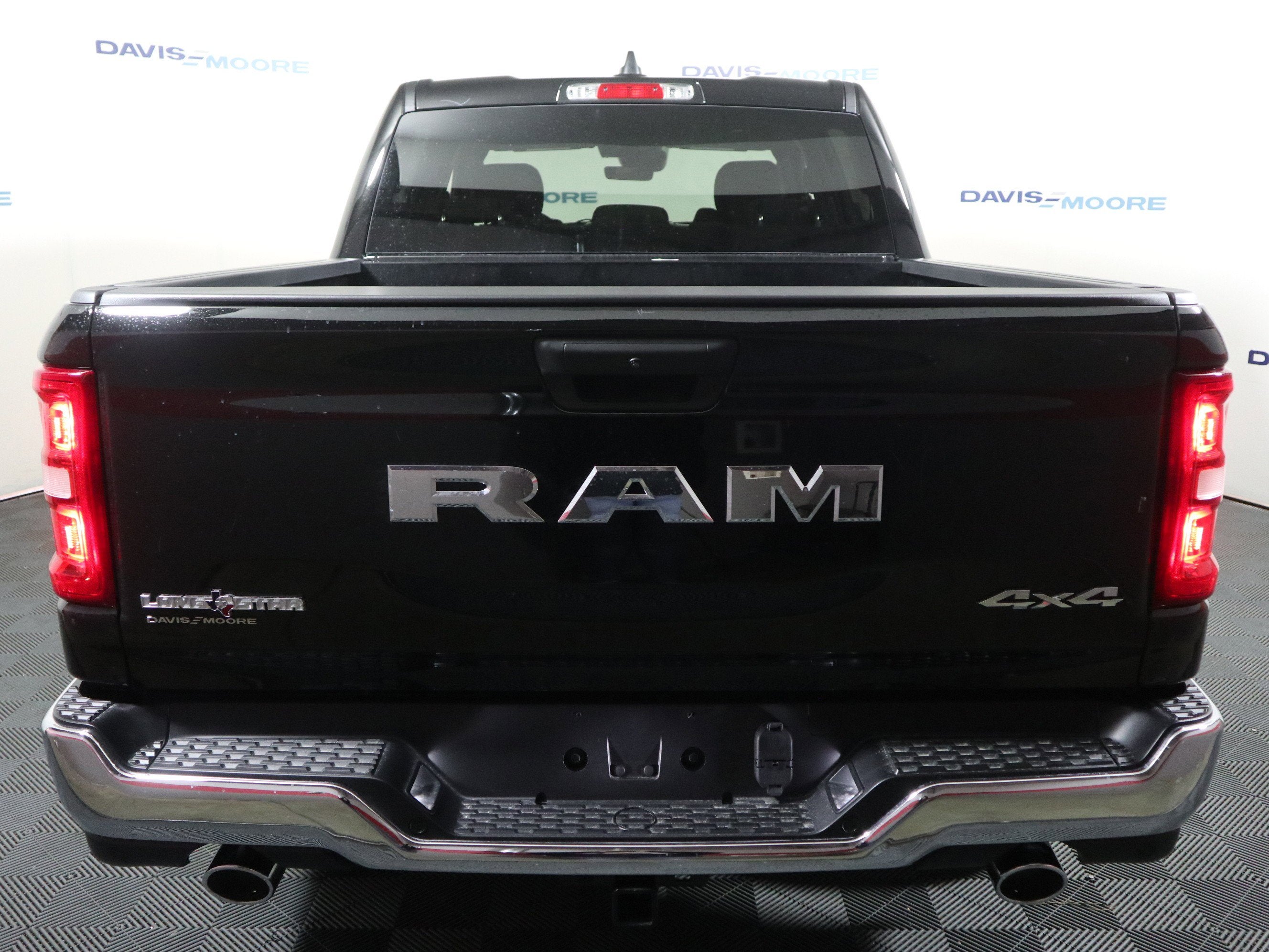 2026 RAM 1500 Lone Star Crew Cab 4x4