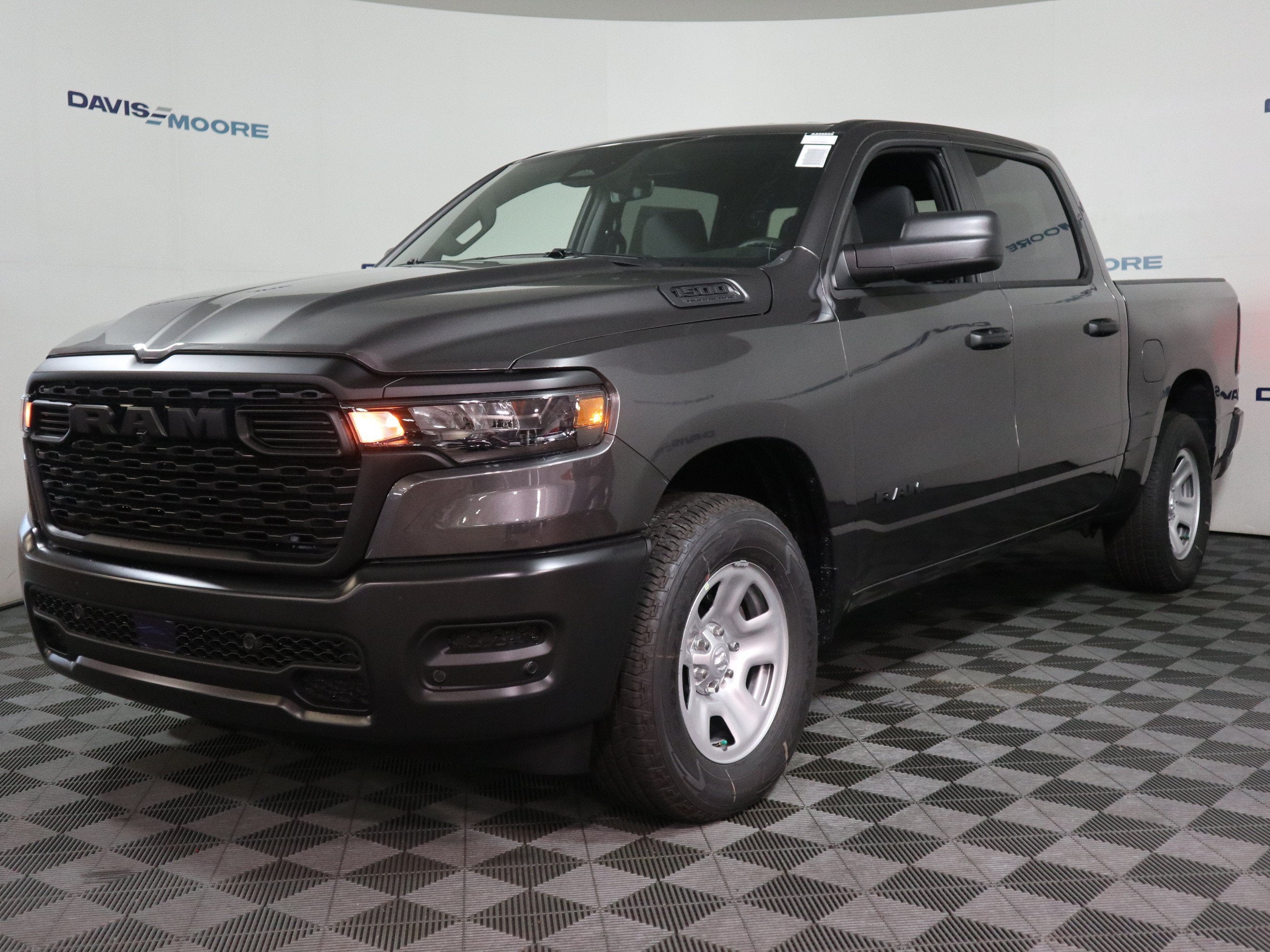 2026 RAM 1500 Tradesman Crew Cab 4x4