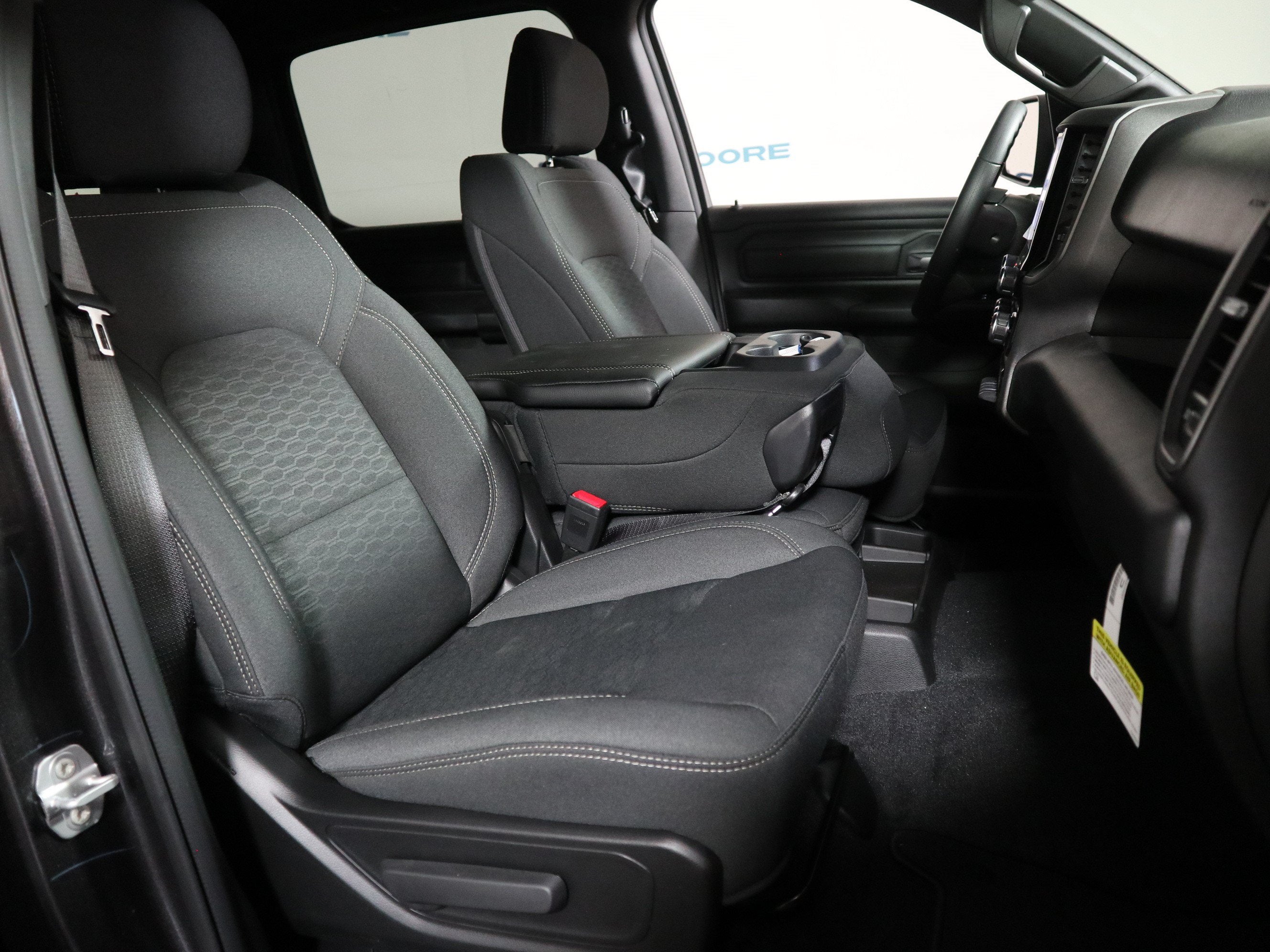 2026 RAM 1500 Tradesman Crew Cab 4x4
