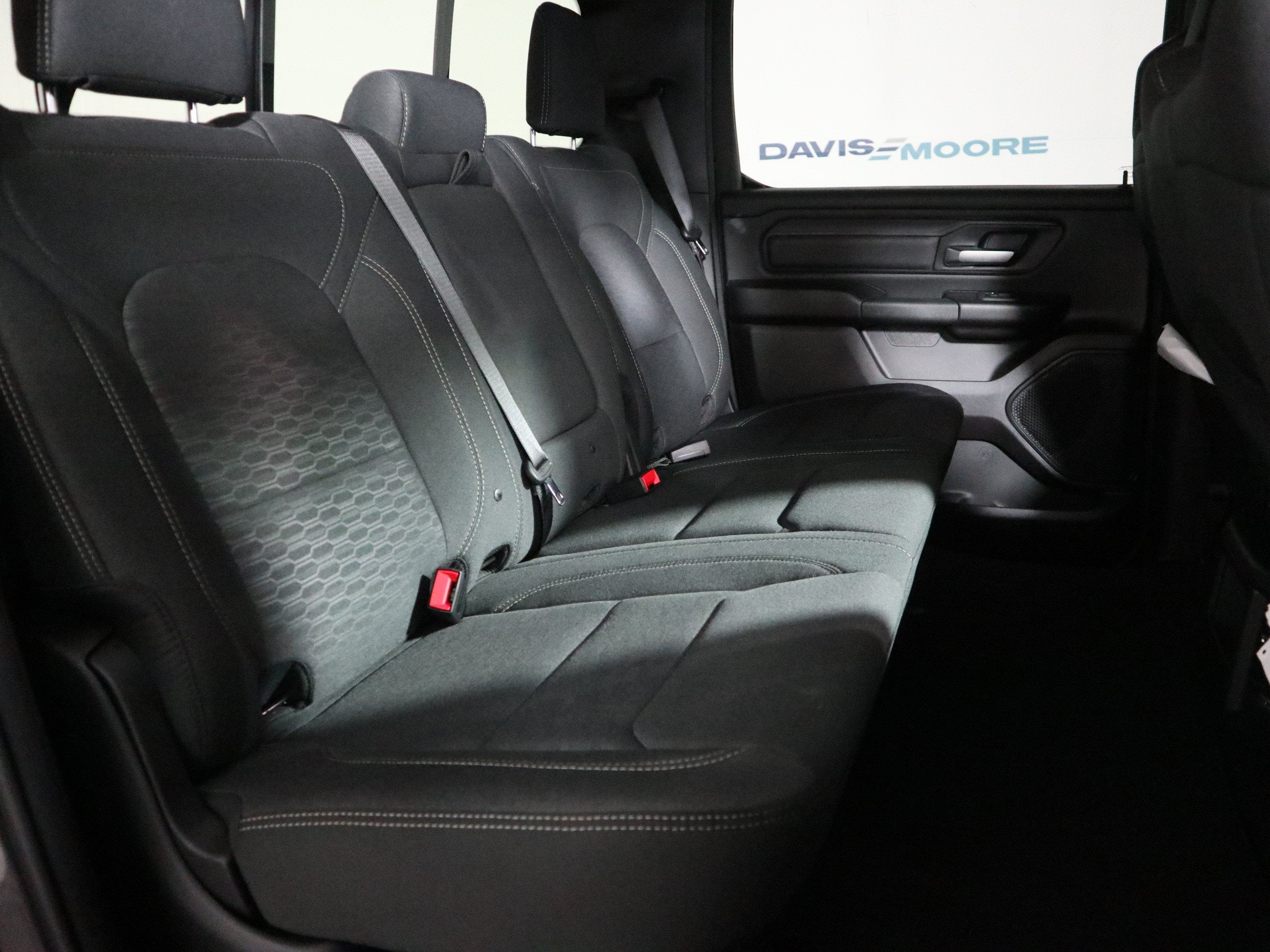 2026 RAM 1500 Tradesman Crew Cab 4x4