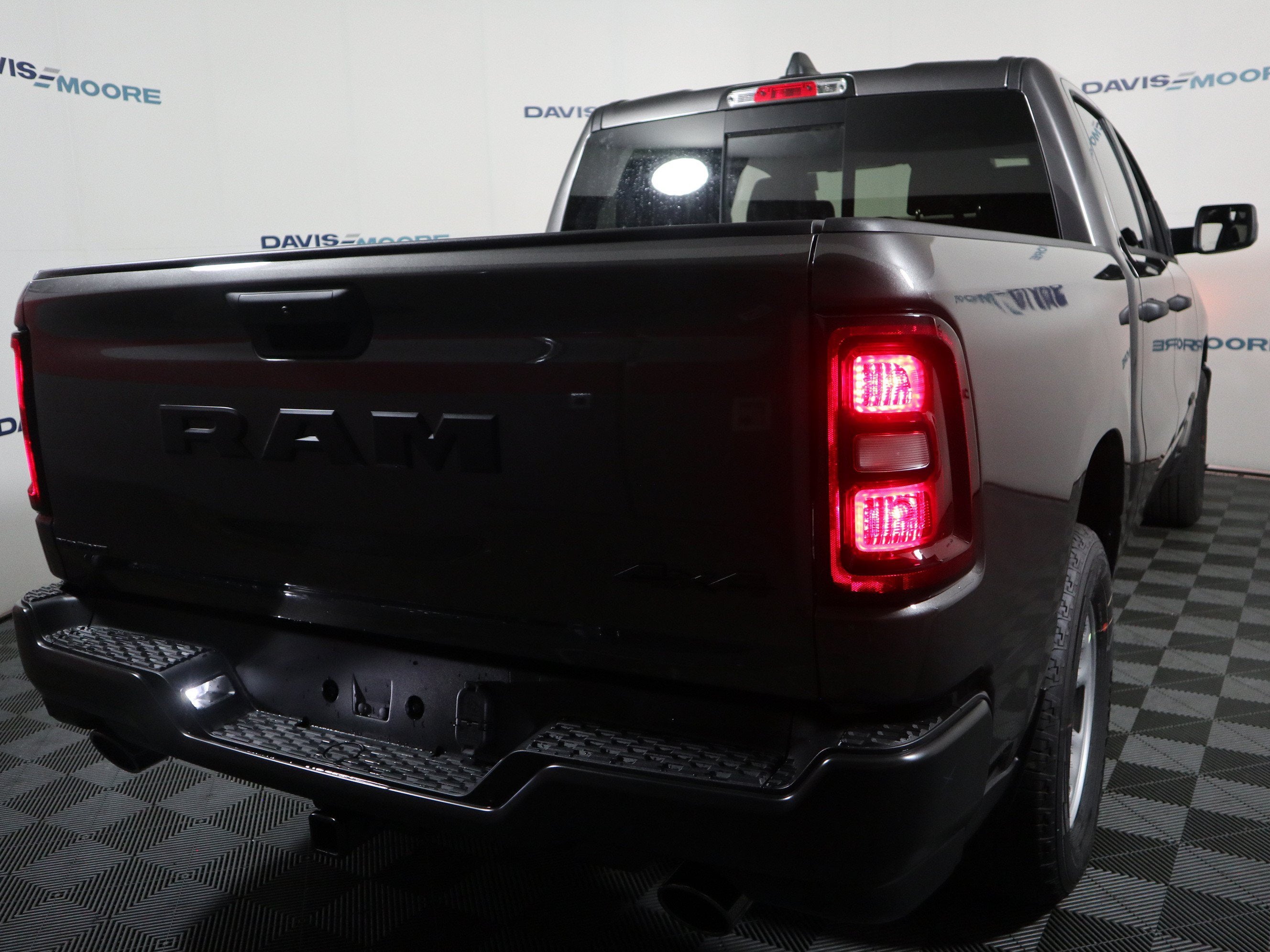 2026 RAM 1500 Tradesman Crew Cab 4x4