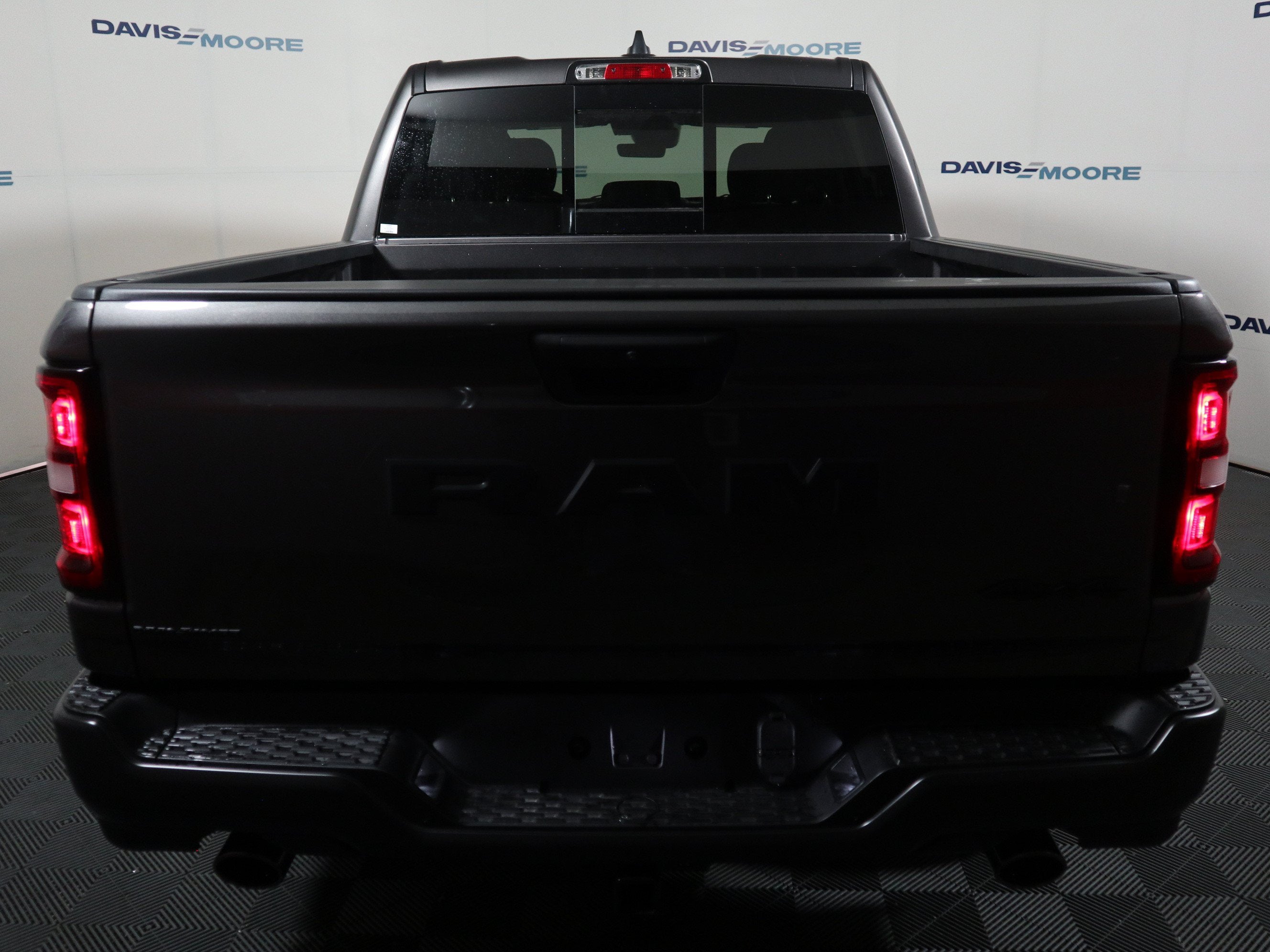 2026 RAM 1500 Tradesman Crew Cab 4x4